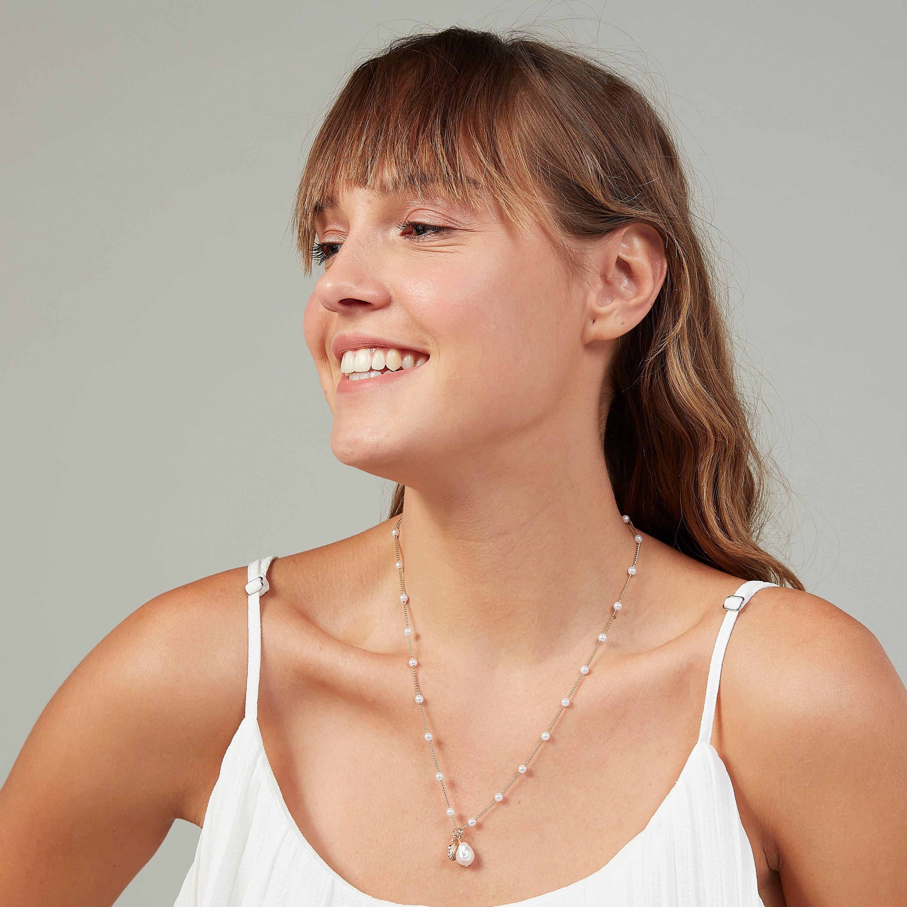 Embellished Necklace with Lobster Clasp-women-watchesandjewellery-jewellery-necklacesandpendants-image-2