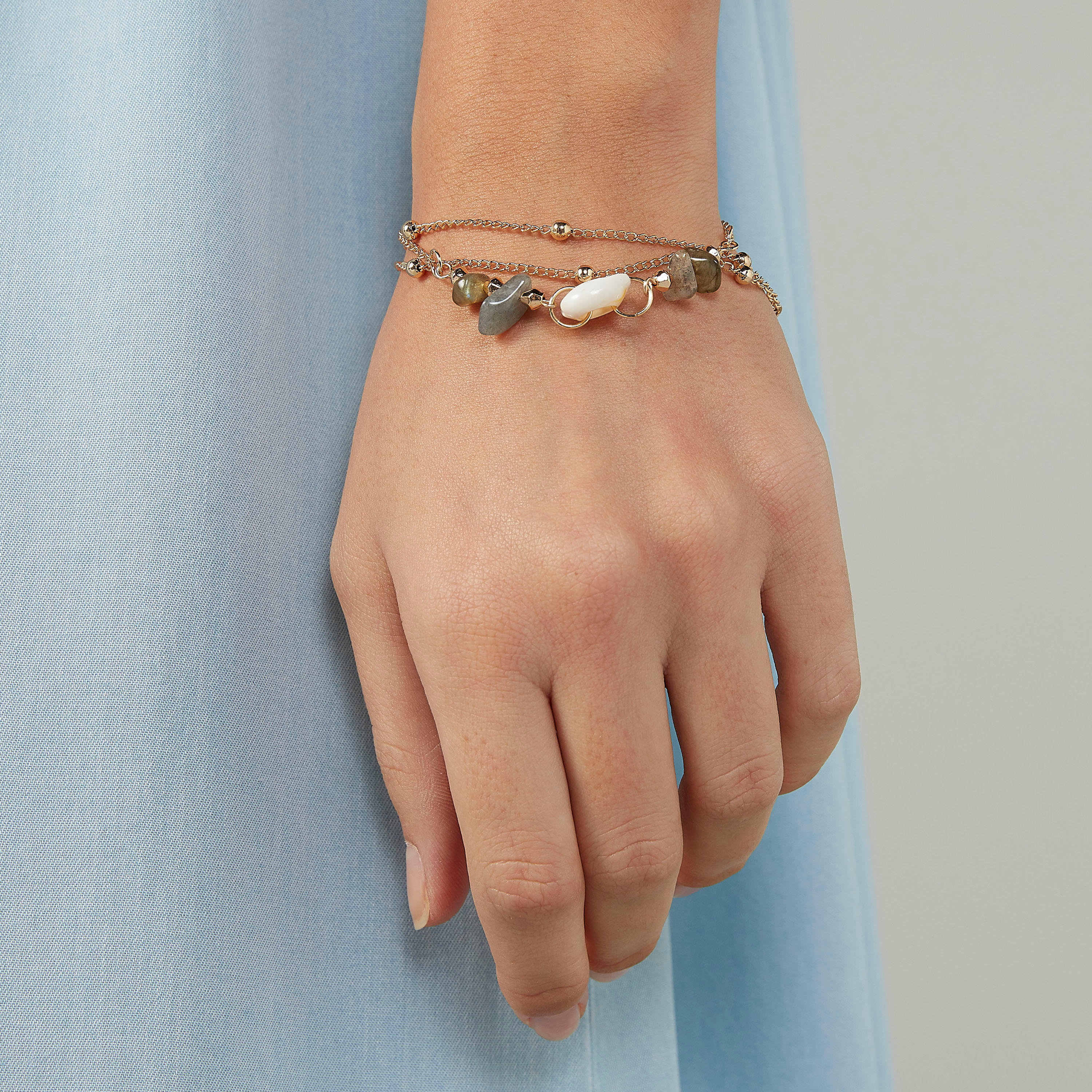 اساور مزينة بمشبك إغلاق - طقم من 3 قطع-women-watchesandjewellery-jewellery-banglesandbracelets-image-2
