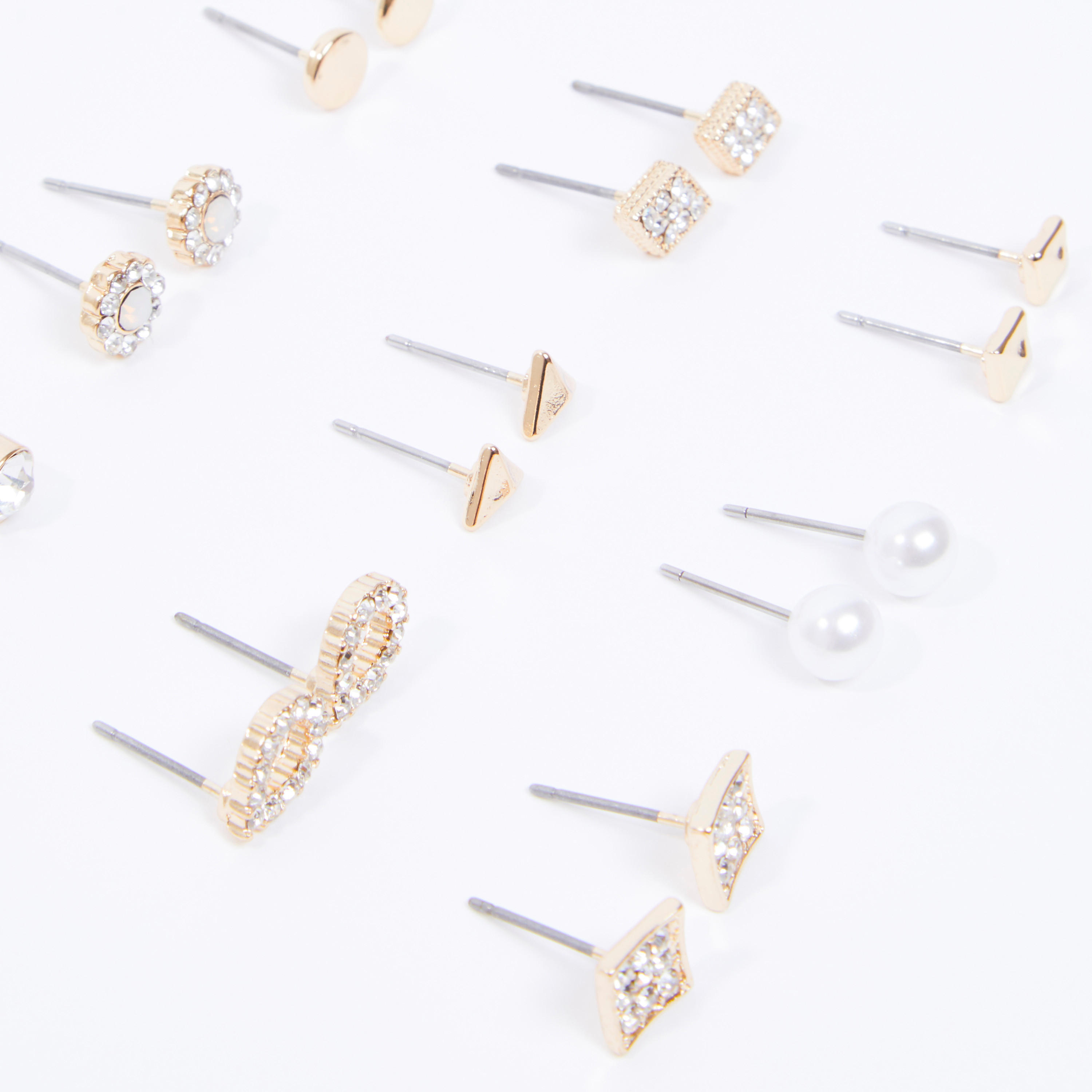 حلق مزيّن بمكبس إغلاق - طقم من 9 أزواج-women-watchesandjewellery-jewellery-earrings-image-1