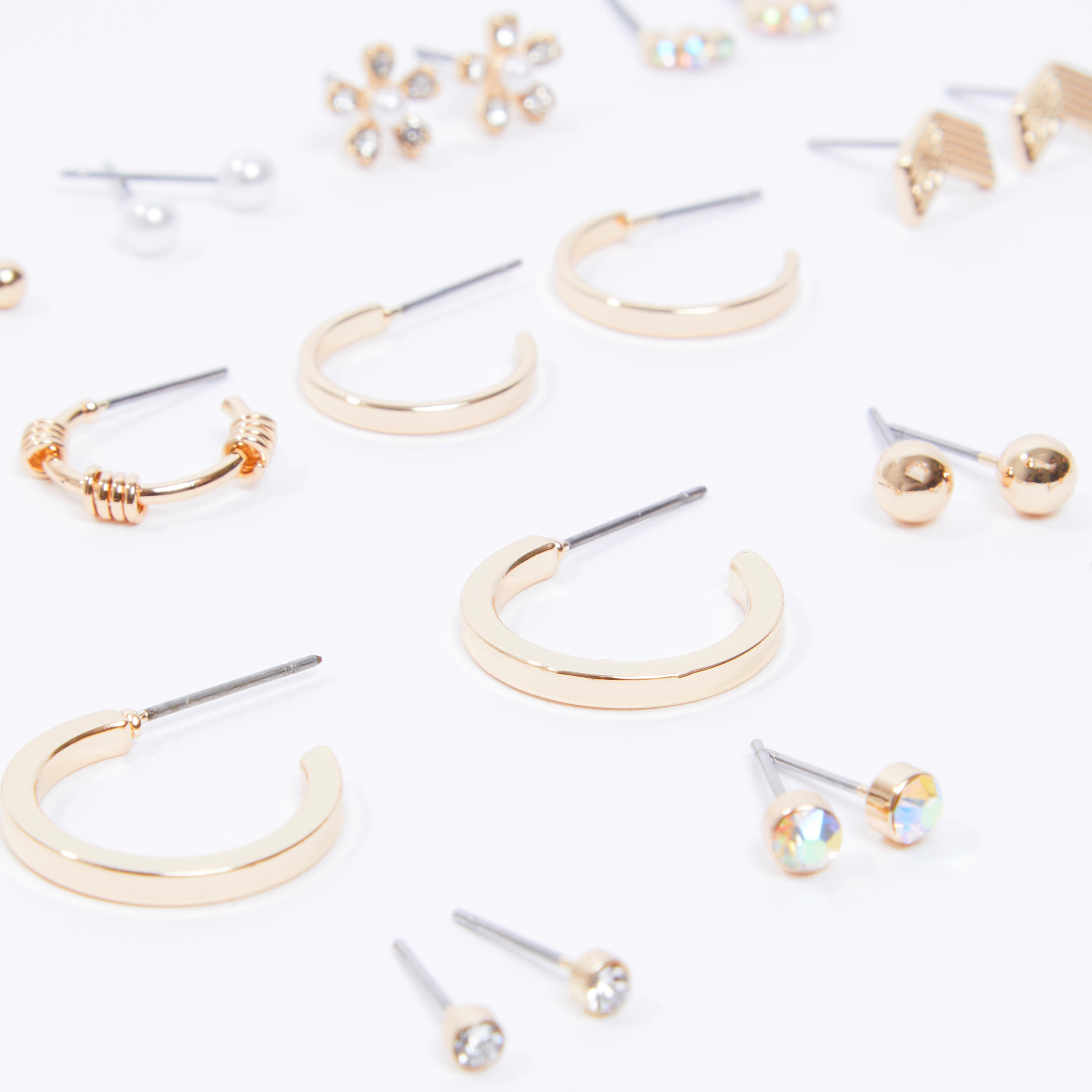 حلقان متنوعة بمكبس إغلاق - طقم من 15 أزواج-women-watchesandjewellery-jewellery-earrings-image-3