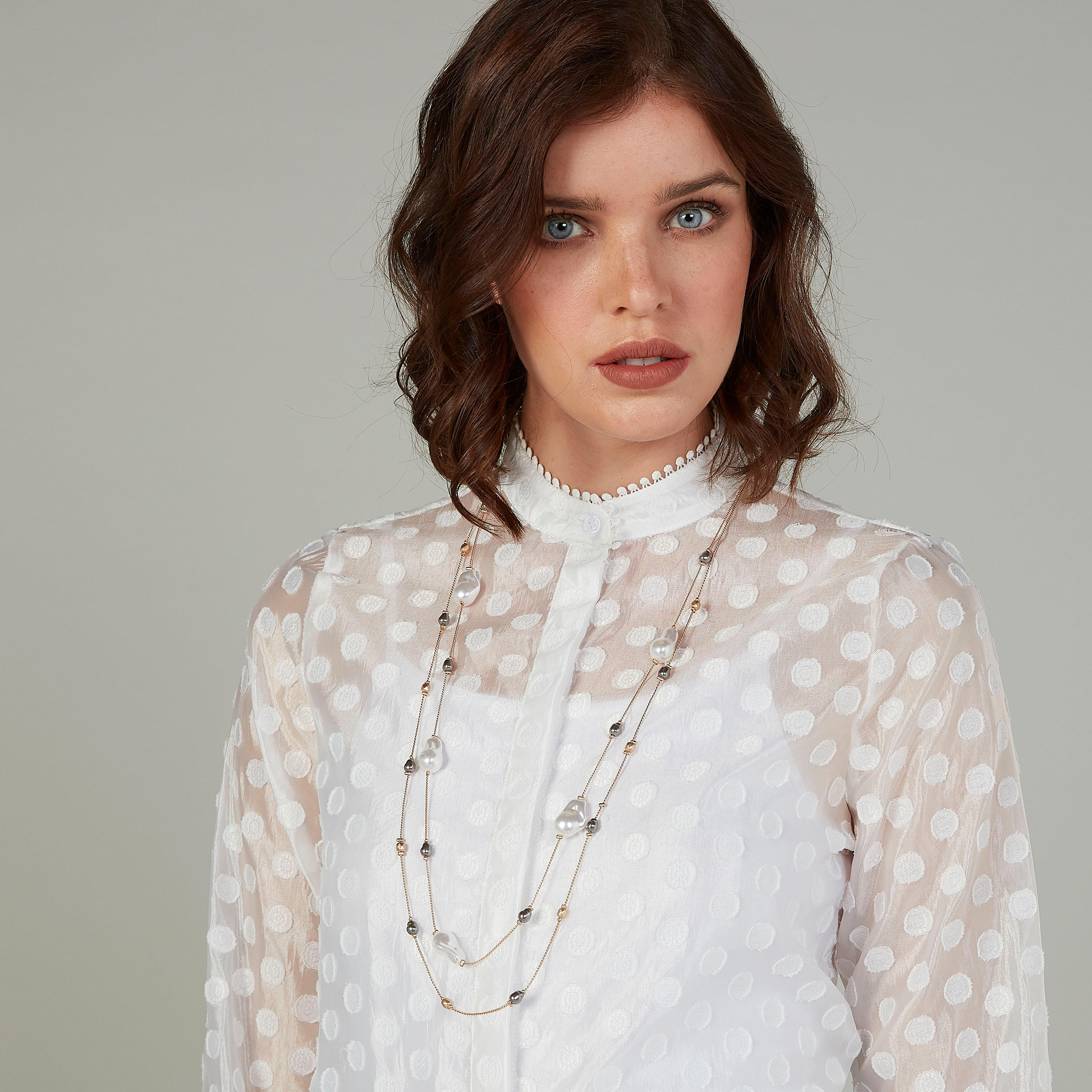قلادة مزيّنة متعدّدة الطبقات بمشبك إغلاق-women-watchesandjewellery-jewellery-necklacesandpendants-image-2