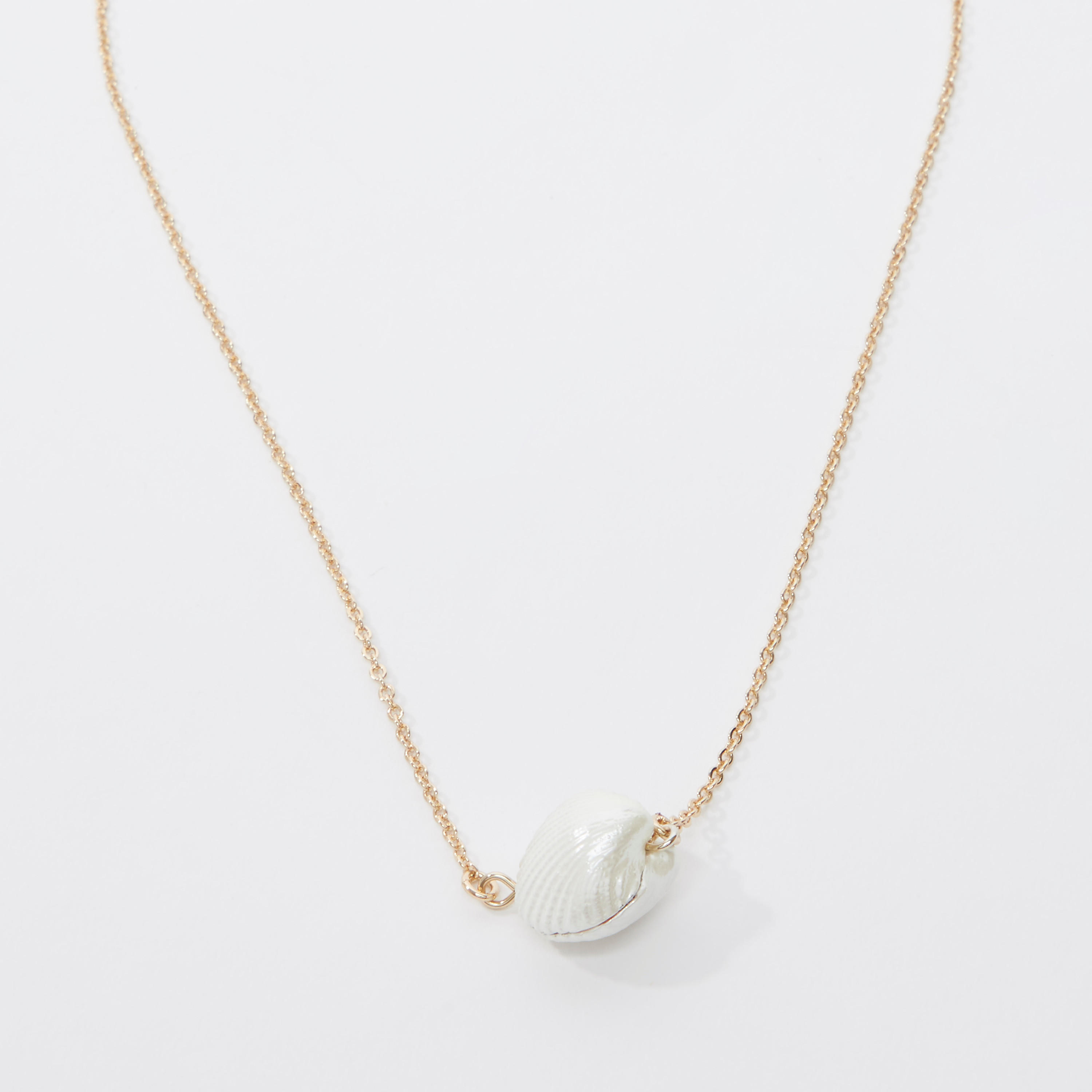Seashell Pendant Necklace with Lobster Clasp-women-watchesandjewellery-jewellery-necklacesandpendants-image-1