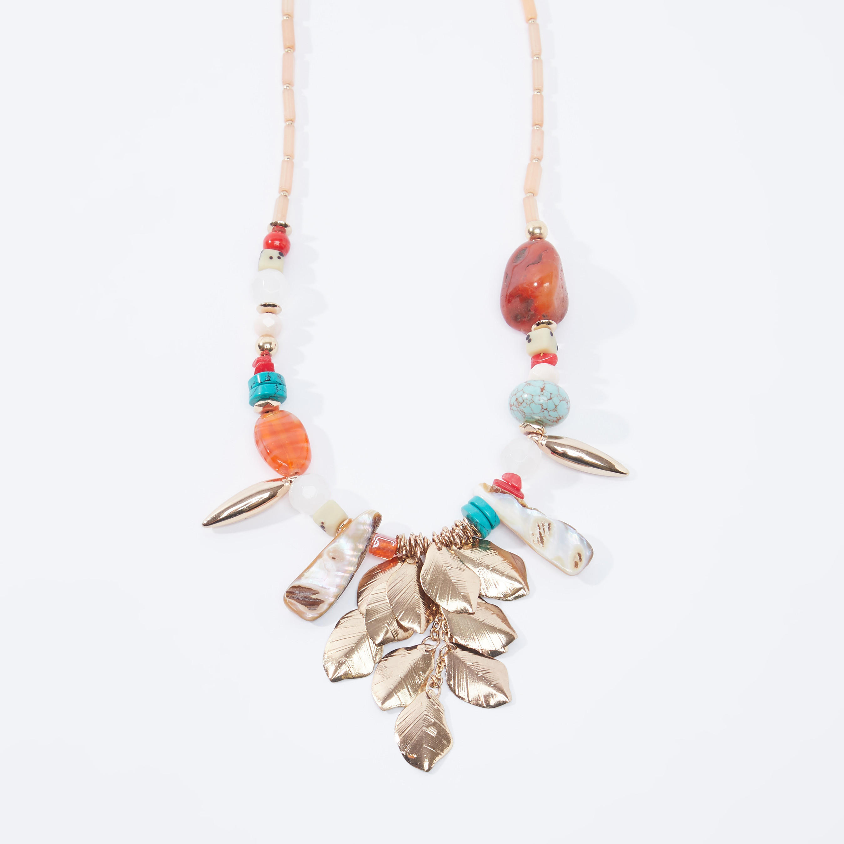 عقد مزيّن بمشبك إغلاق-women-watchesandjewellery-jewellery-necklacesandpendants-image-1