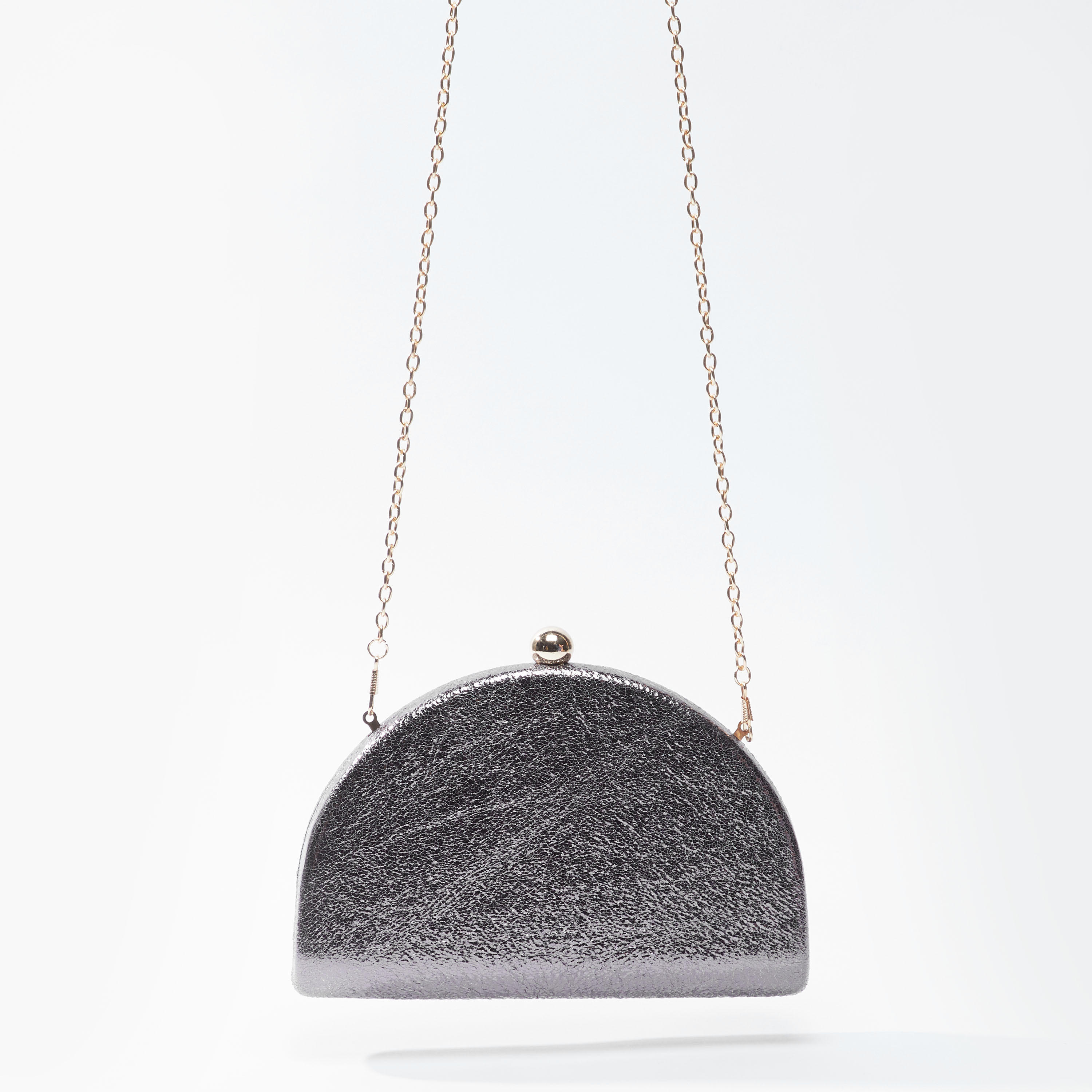 حقيبة كلاتش بارزة الملمس بسلسلة ميتاليك-women-bagsandwallets-handbags-image-2