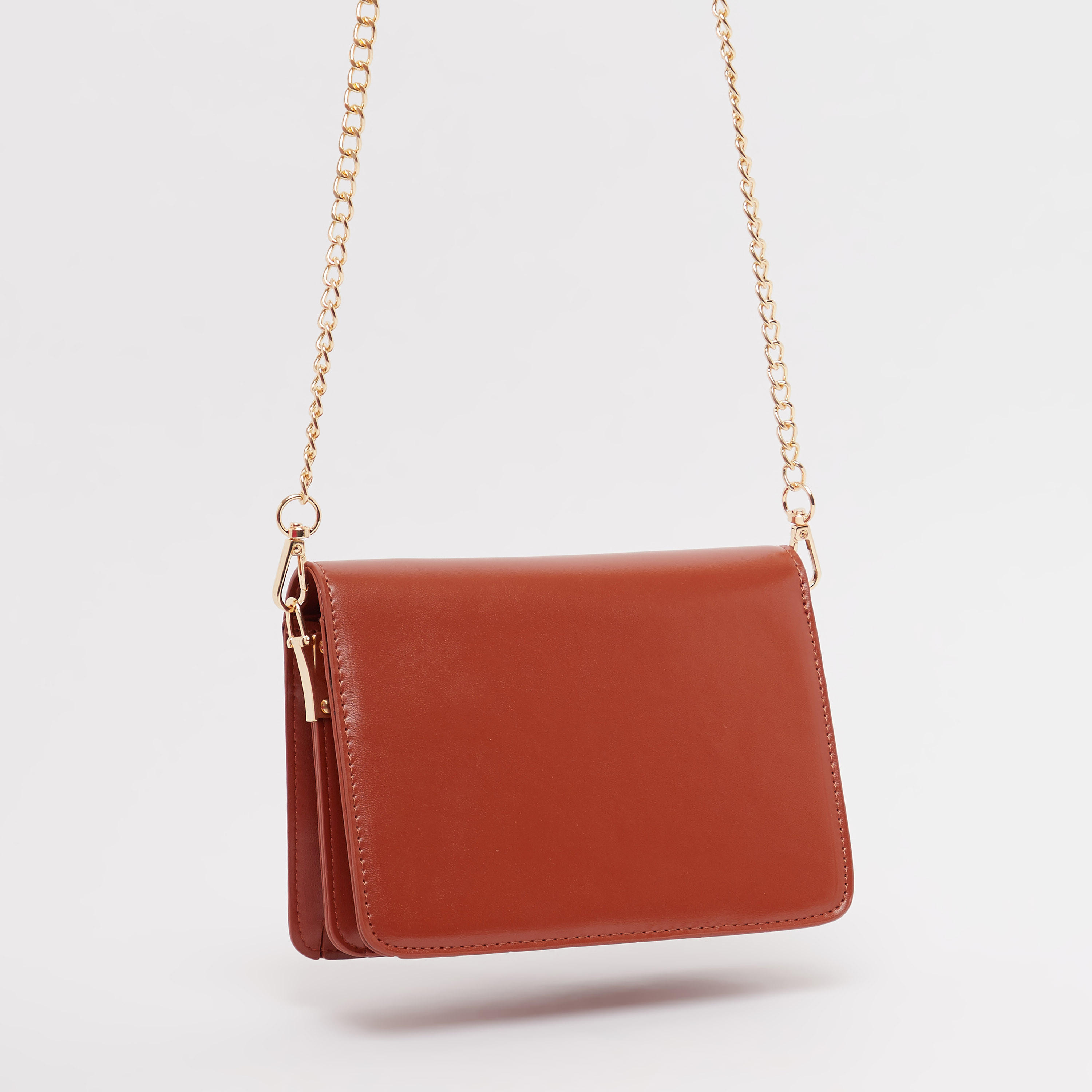 حقيبة كروس بودي سادة بسلسلة ميتاليك وزر إغلاق مغناطيسي-women-bagsandwallets-handbags-image-3