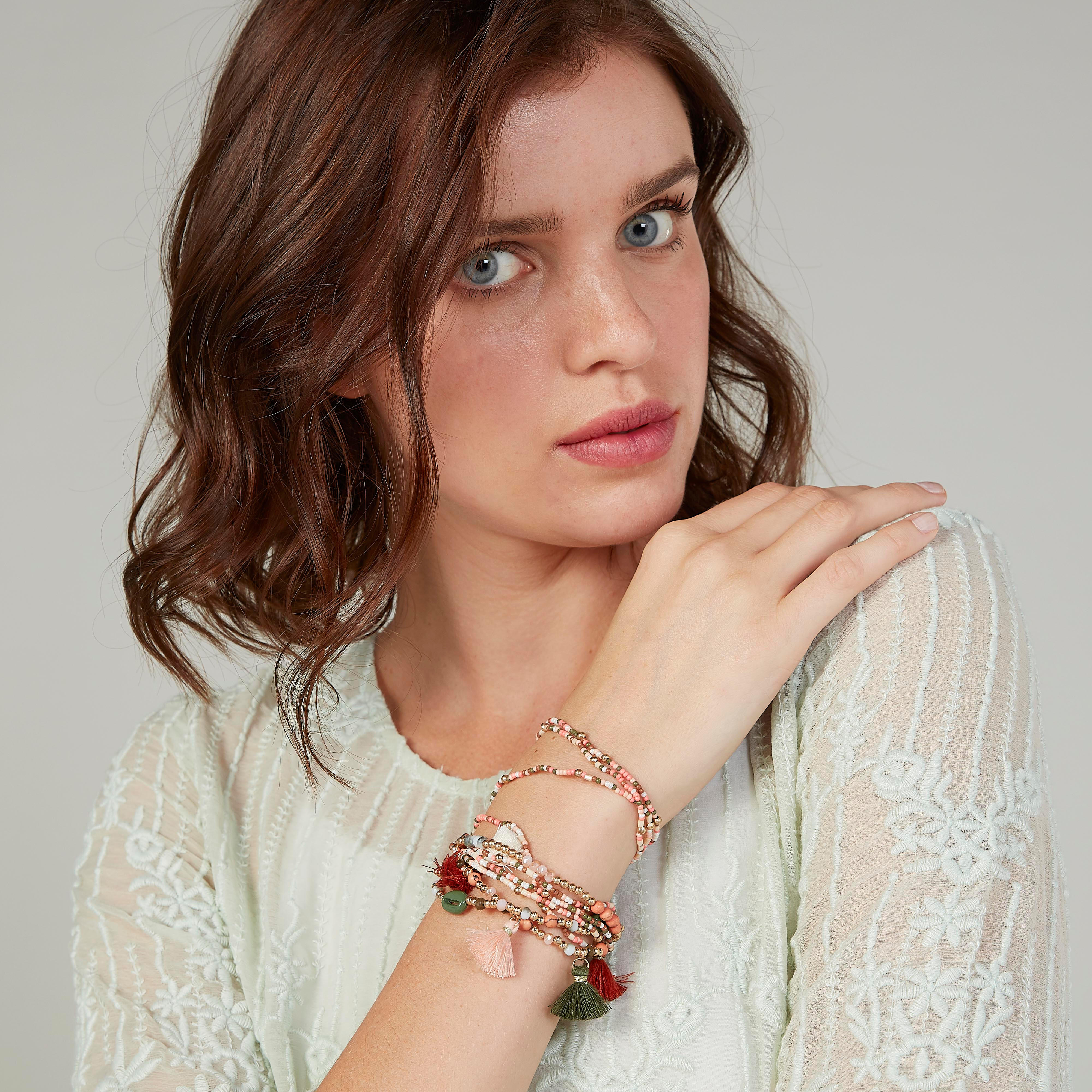 اساور مزينة - طقم من 10 قطع-women-watchesandjewellery-jewellery-banglesandbracelets-image-3