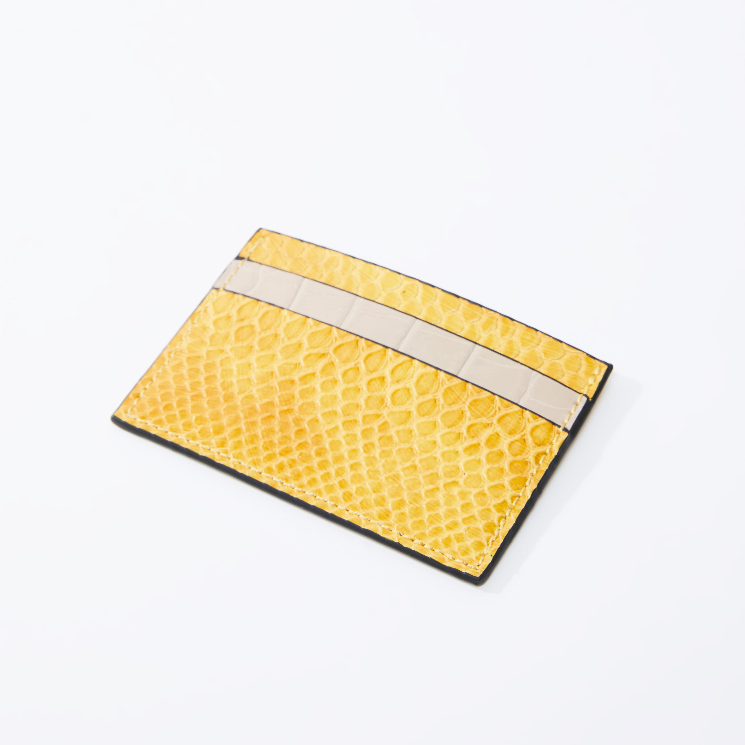 حامل بطاقات بارز الملمس-women-bagsandwallets-wallets-image-3