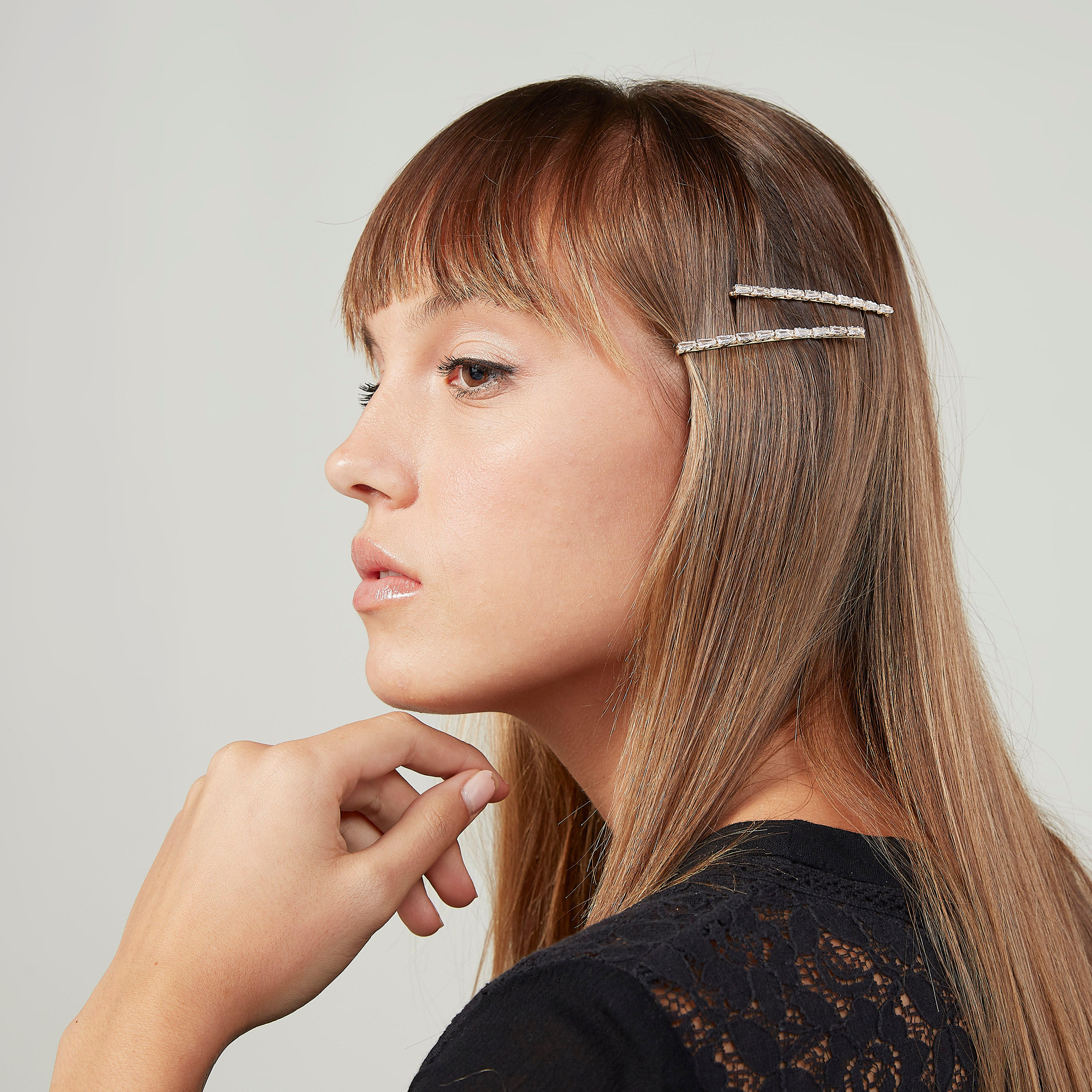 دبابيس شعر مزيّنة - طقم من 2 قطع-women-hairaccessories-image-2