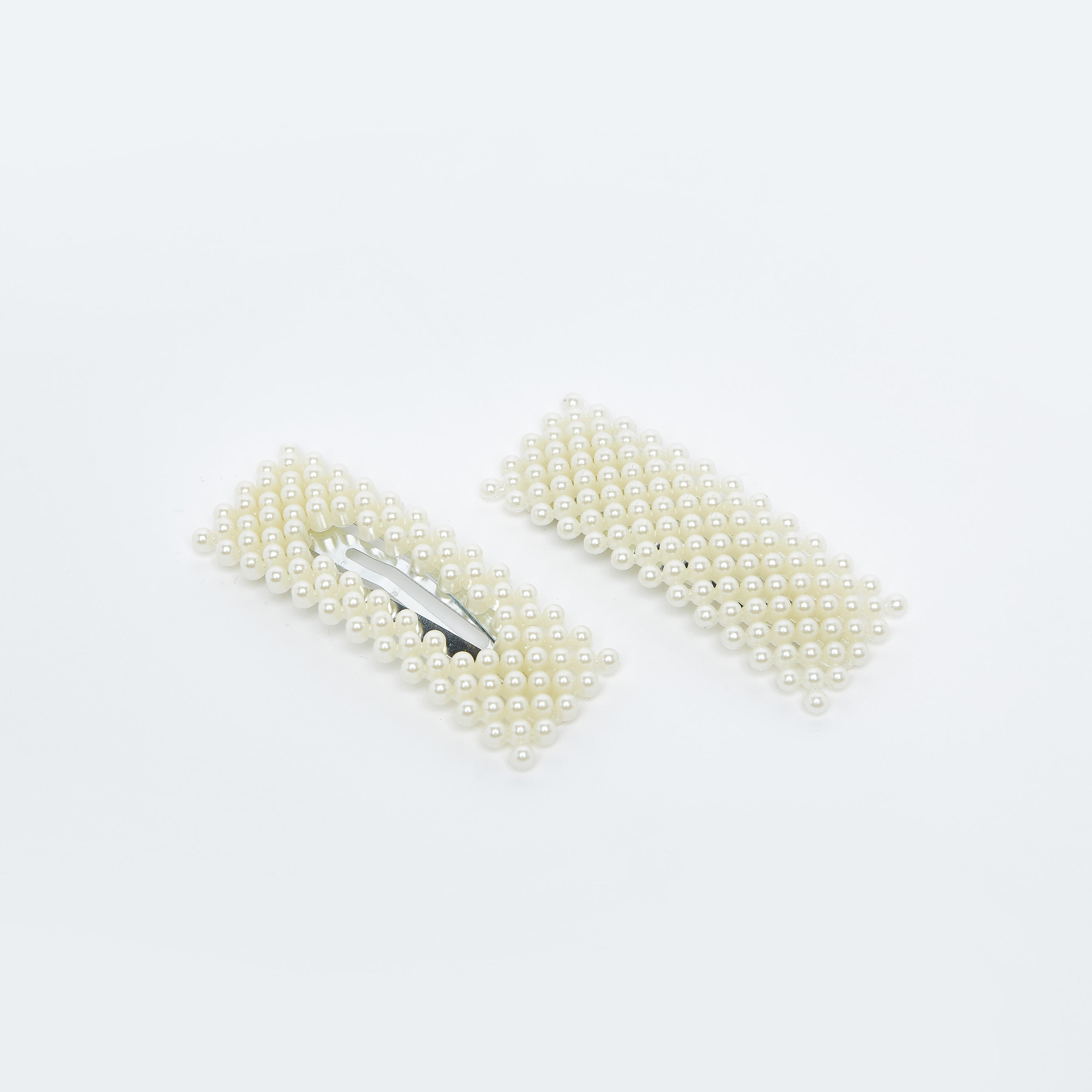 دبابيس شعر بتفاصيل لؤلؤ - طقم من قطعتين-women-hairaccessories-image-1