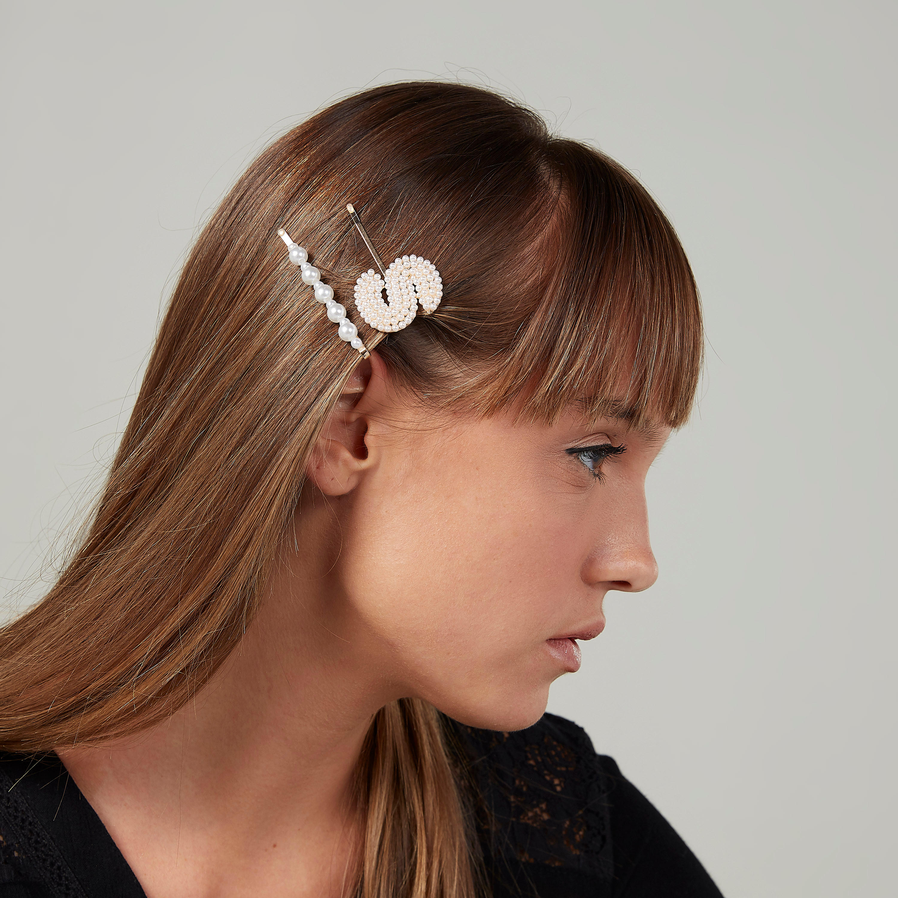 دبابيس شعر مزيّنة - طقم من 4 قطع-women-hairaccessories-image-2