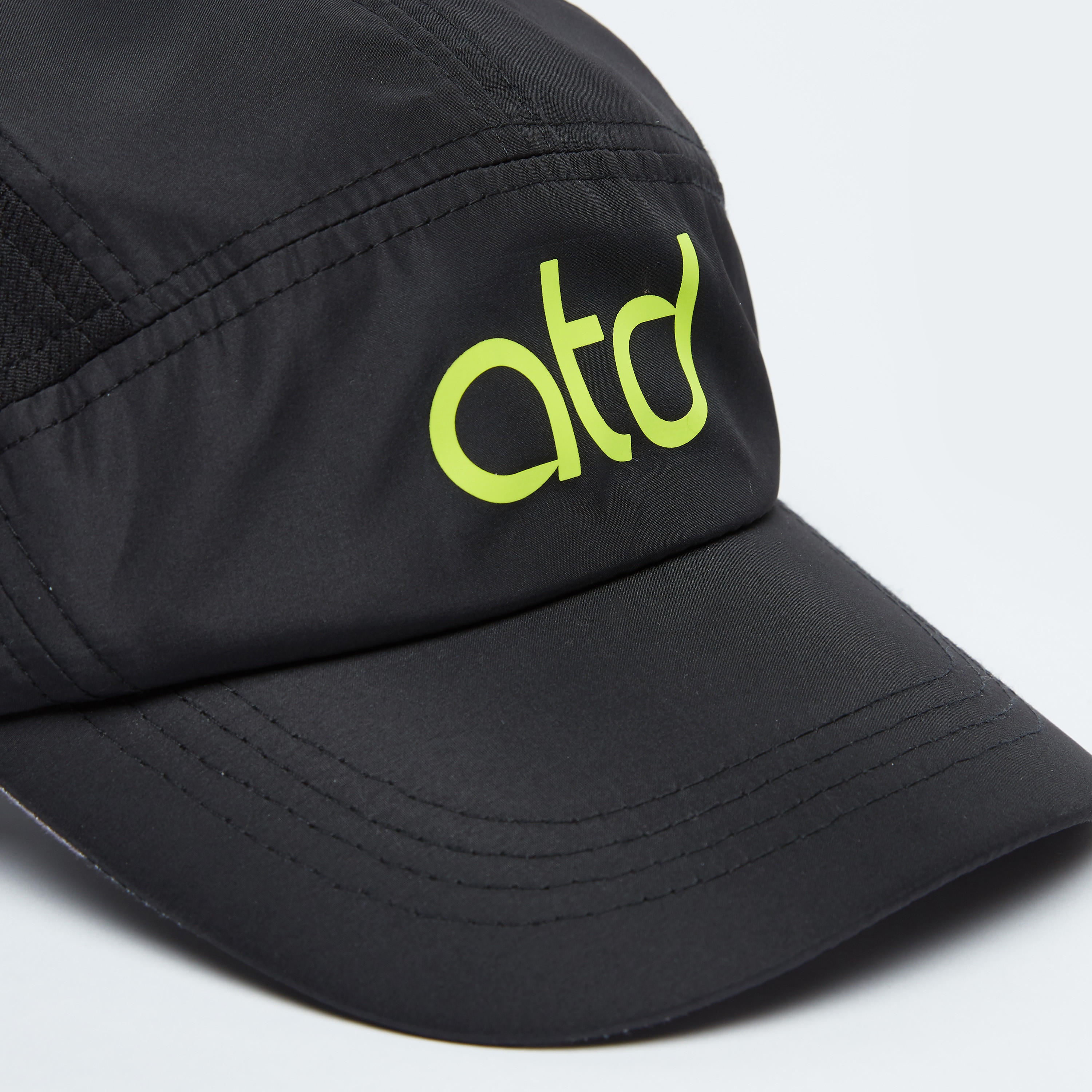 قبعة كاب بشريط إغلاق وطبعات-men-caps-image-2