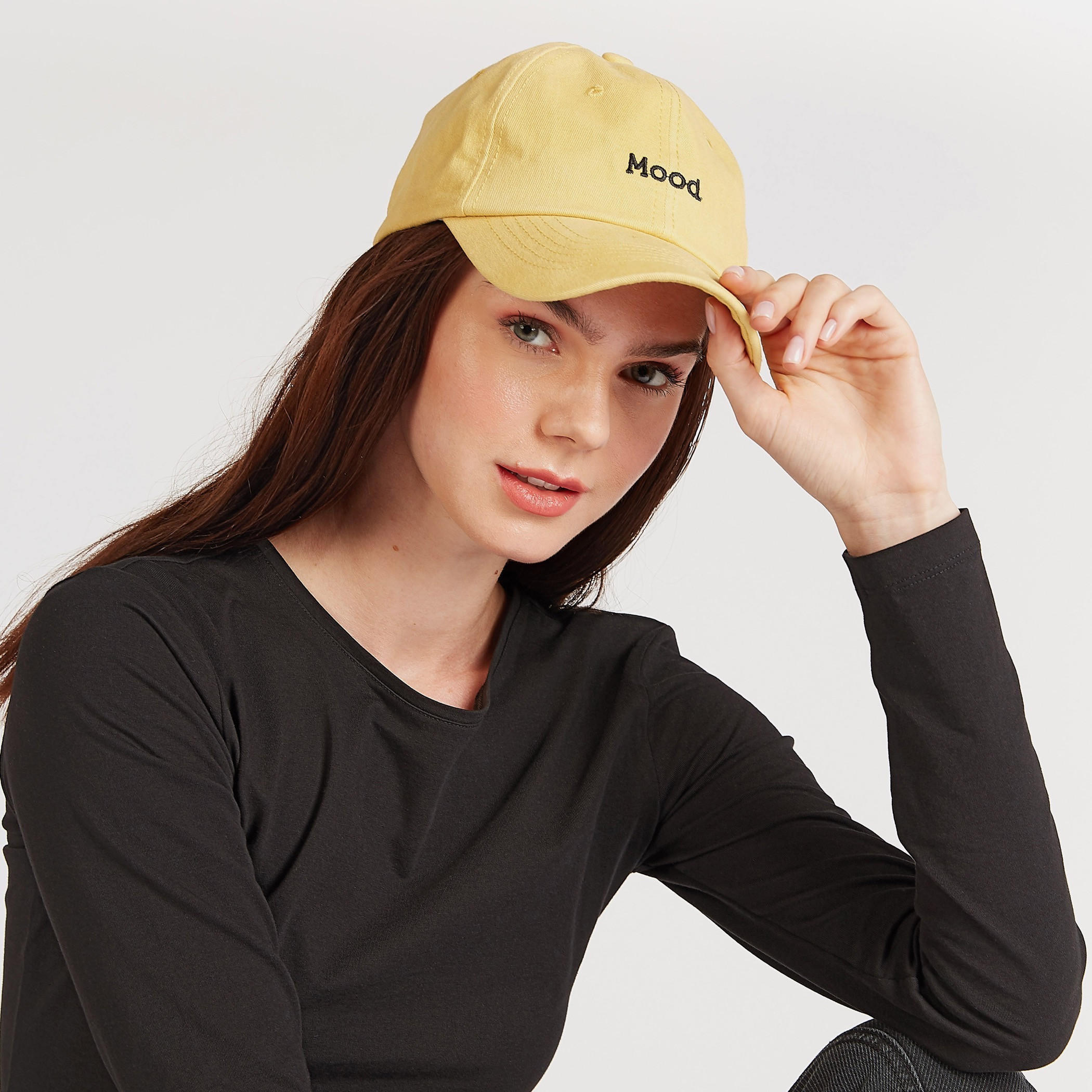 قبعة كاب بارزة الملمس بإبزيم إغلاق-women-clothingaccessories-capsandhats-image-4
