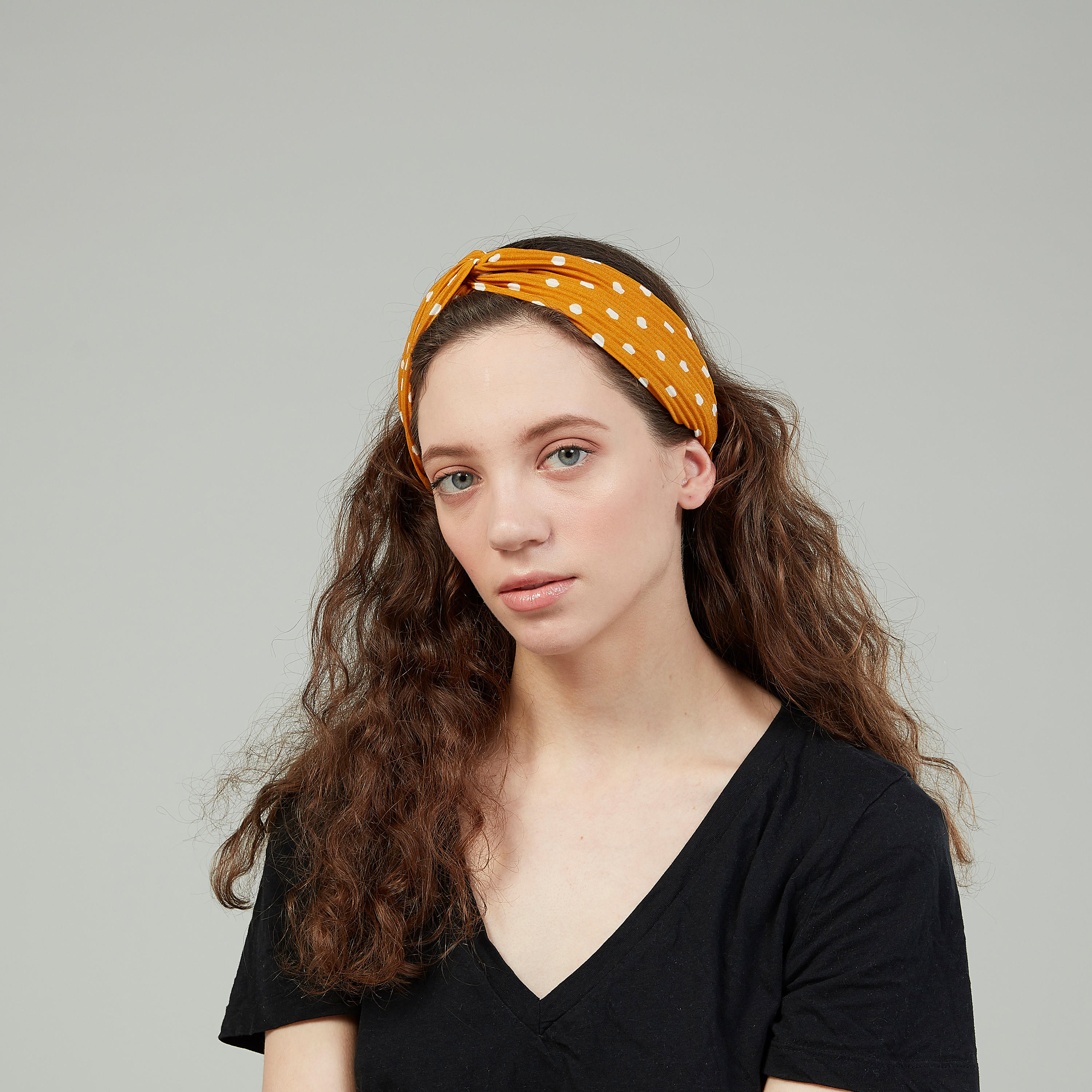 شريطة رأس بتفاصيل عقدة وطبعات - طقم من قطعتين-women-hairaccessories-image-2