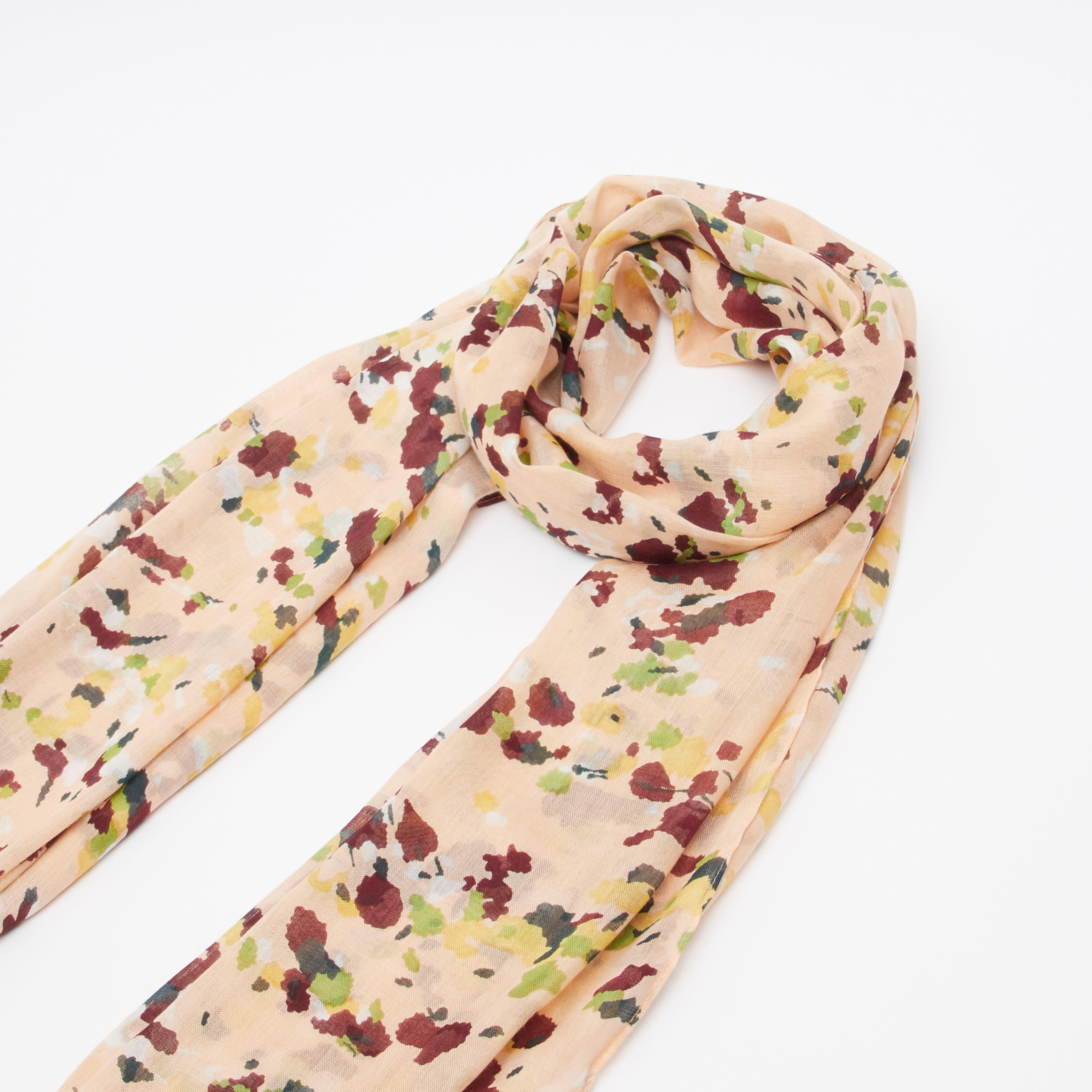 وشاح بطبعات-women-clothingaccessories-scarves-image-2