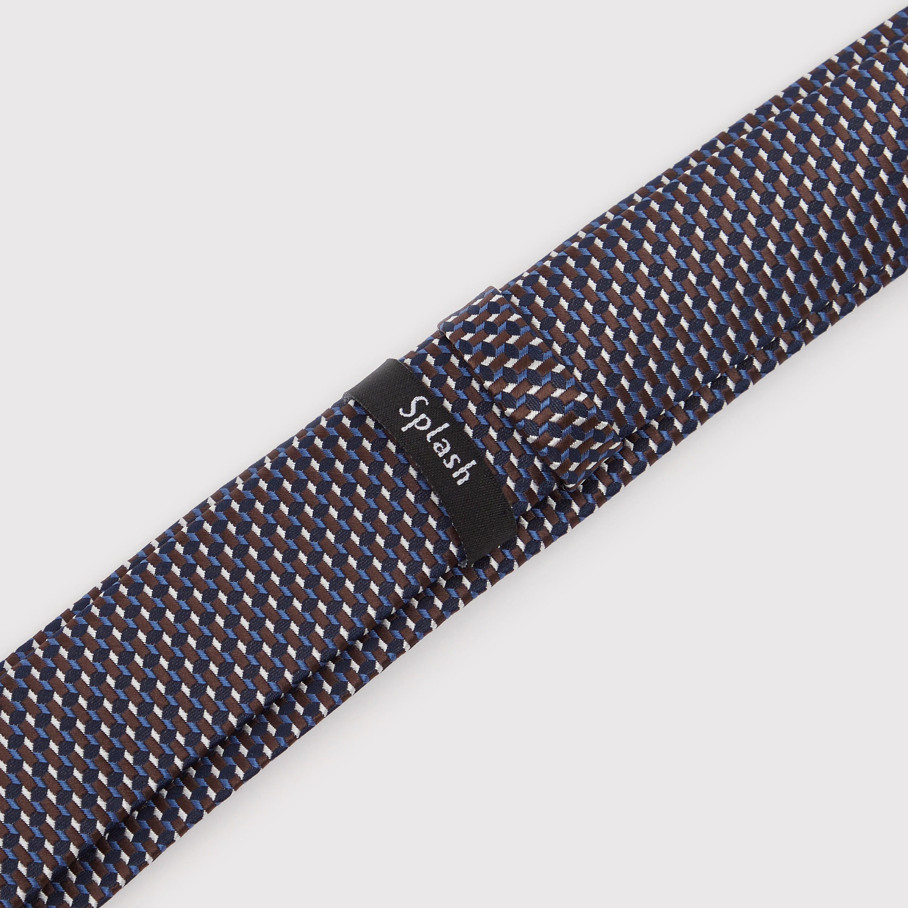 ربطة عنق عادية بارزة الملمس بمشبك تثبيت-men-tiesandcufflinks-pocketsquares-image-2