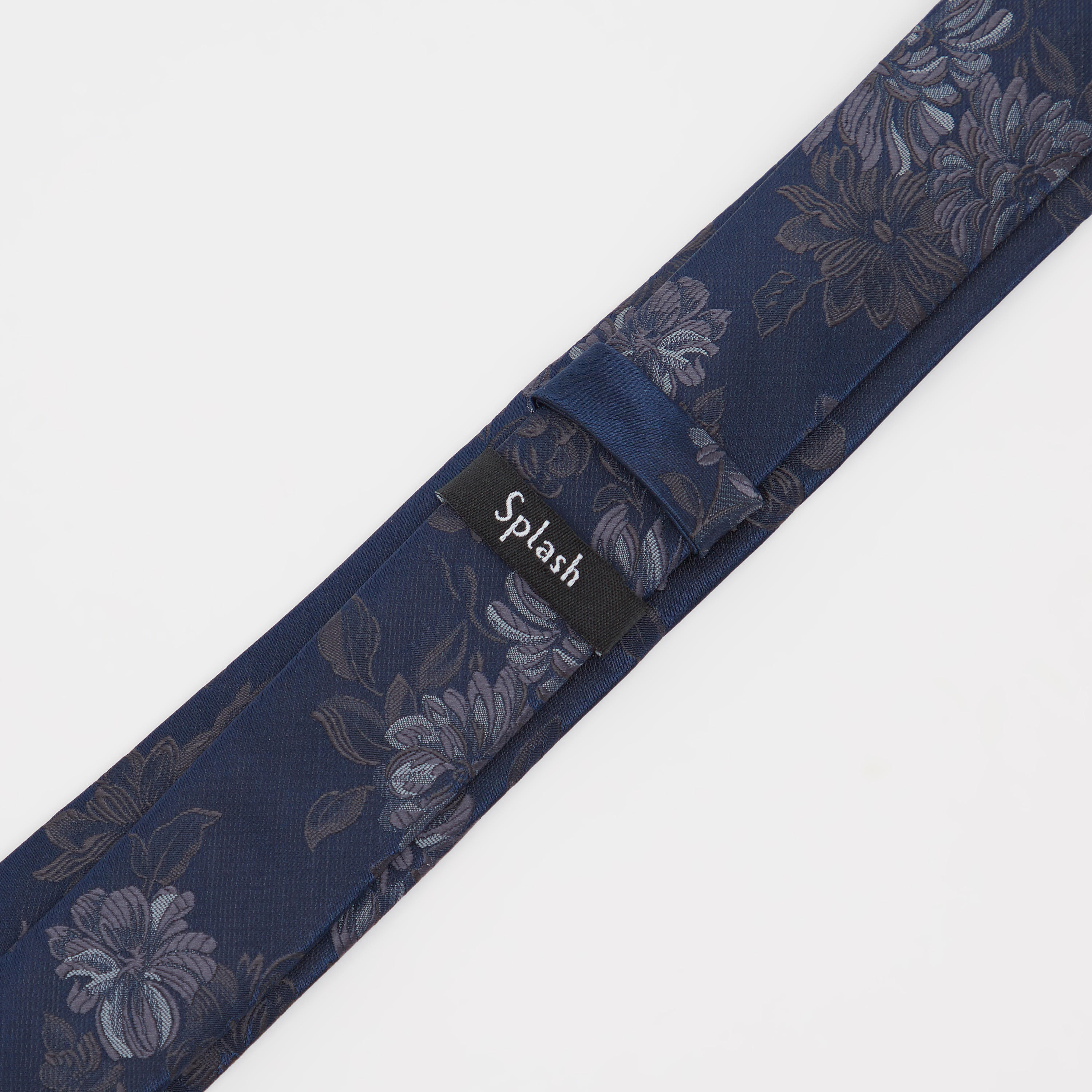 ربطة عنق عادية بارزة الملمس بمشبك تثبيت-men-tiesandcufflinks-pocketsquares-image-2
