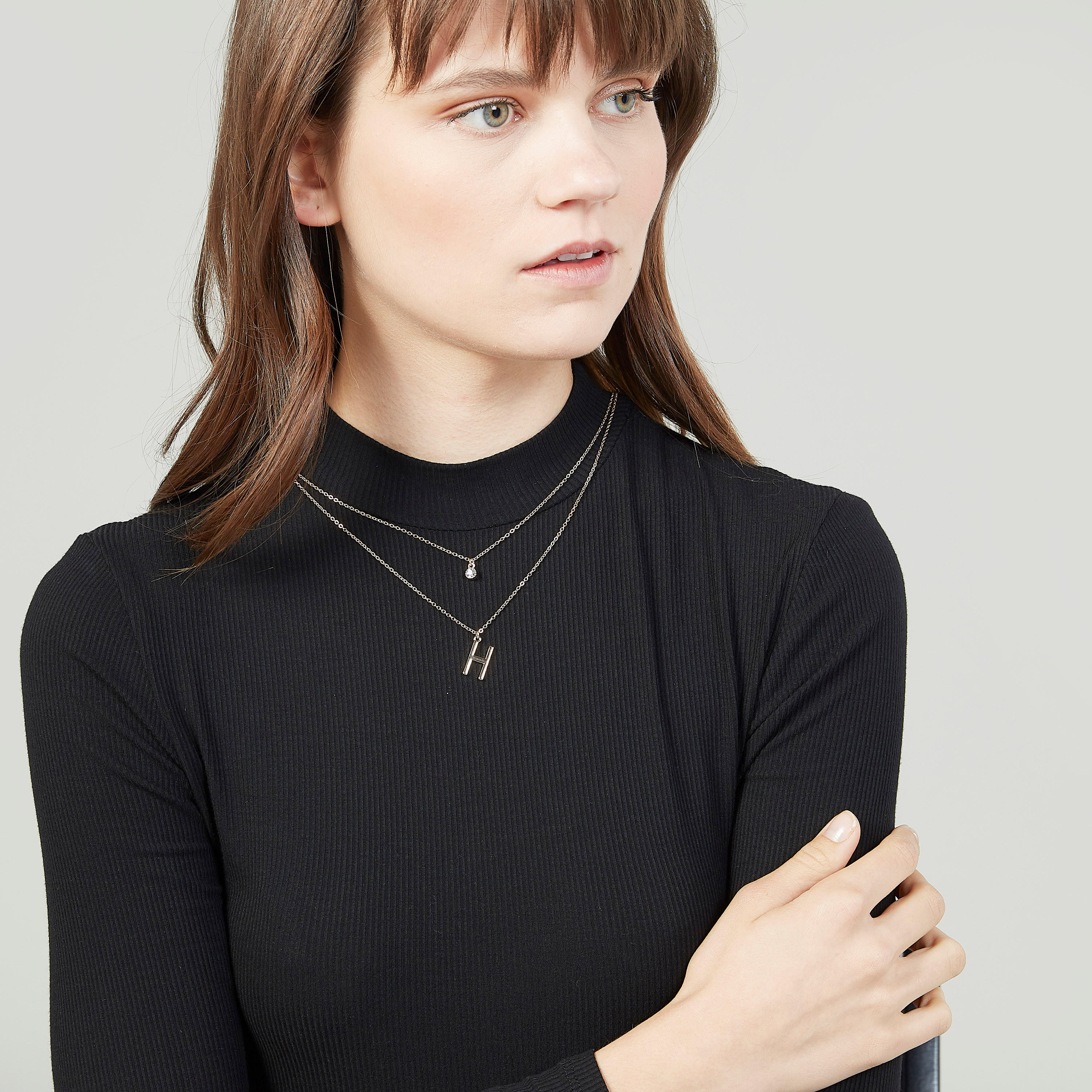 عقد مزيّن متعدّد الطبقات بمشبك إغلاق-women-watchesandjewellery-jewellery-necklacesandpendants-image-2