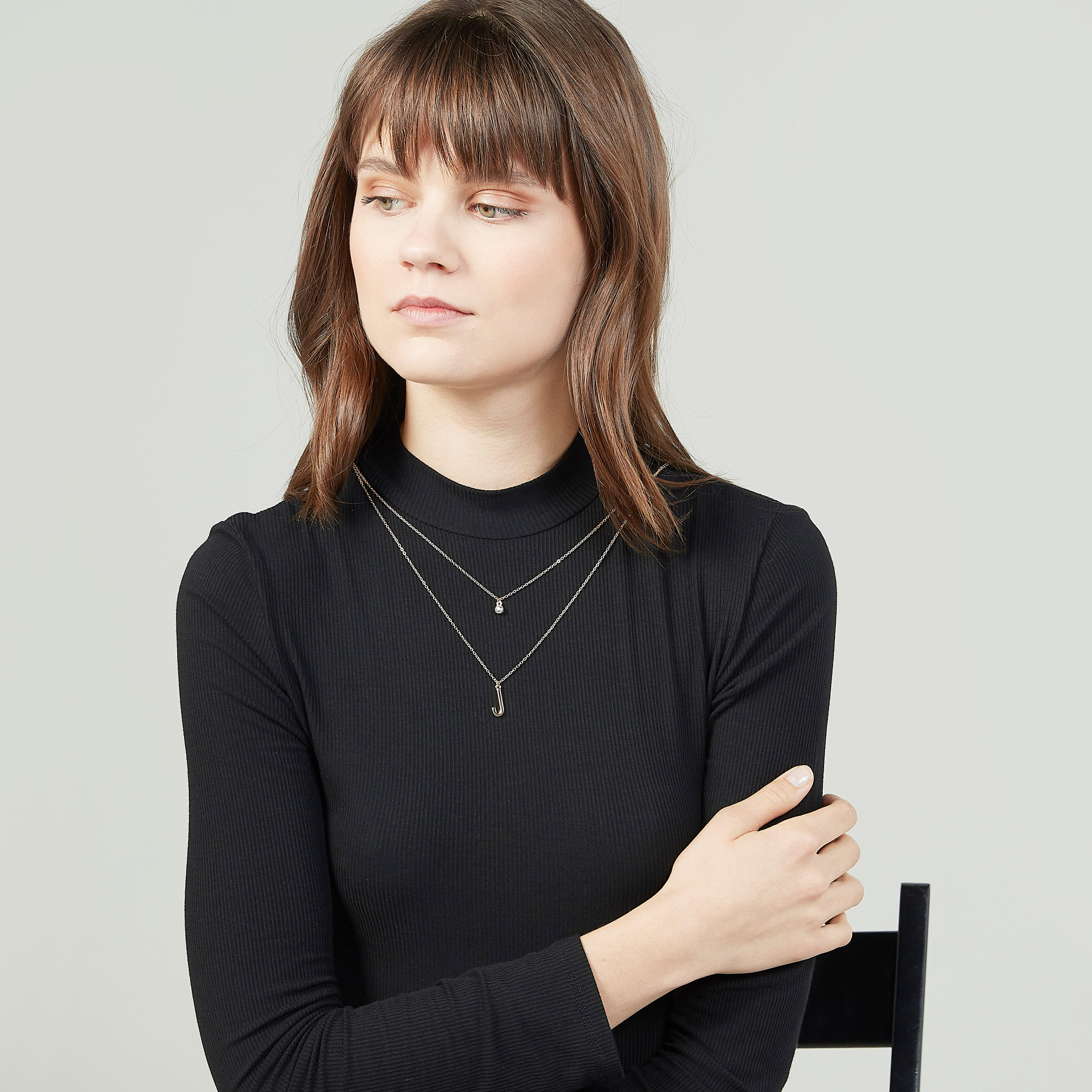 عقد مزيّن متعدّد الطبقات بمشبك إغلاق-women-watchesandjewellery-jewellery-necklacesandpendants-image-3