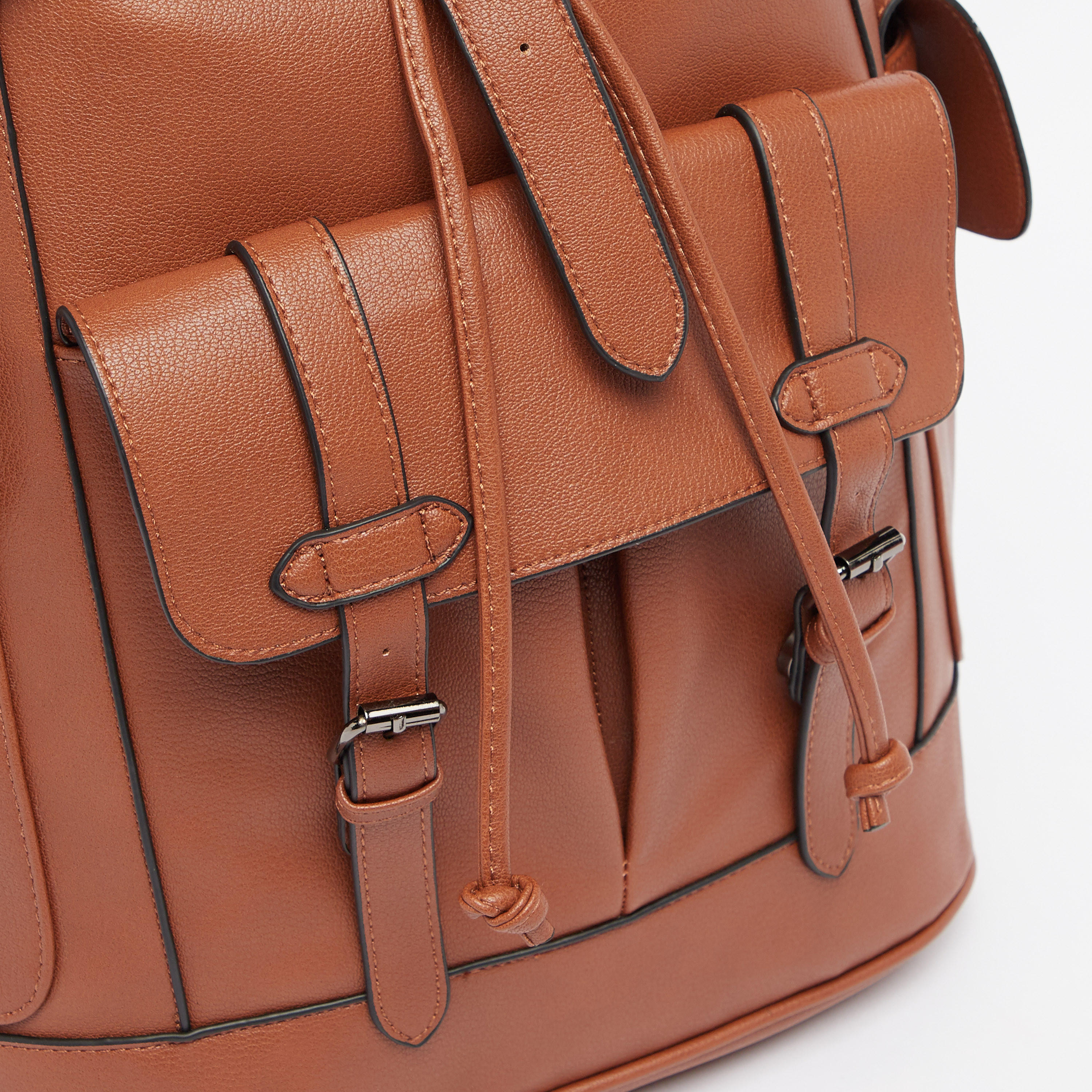 شنطة ظهر بطيّة وحمّالات قابلة للتعديل-men-bags-image-4