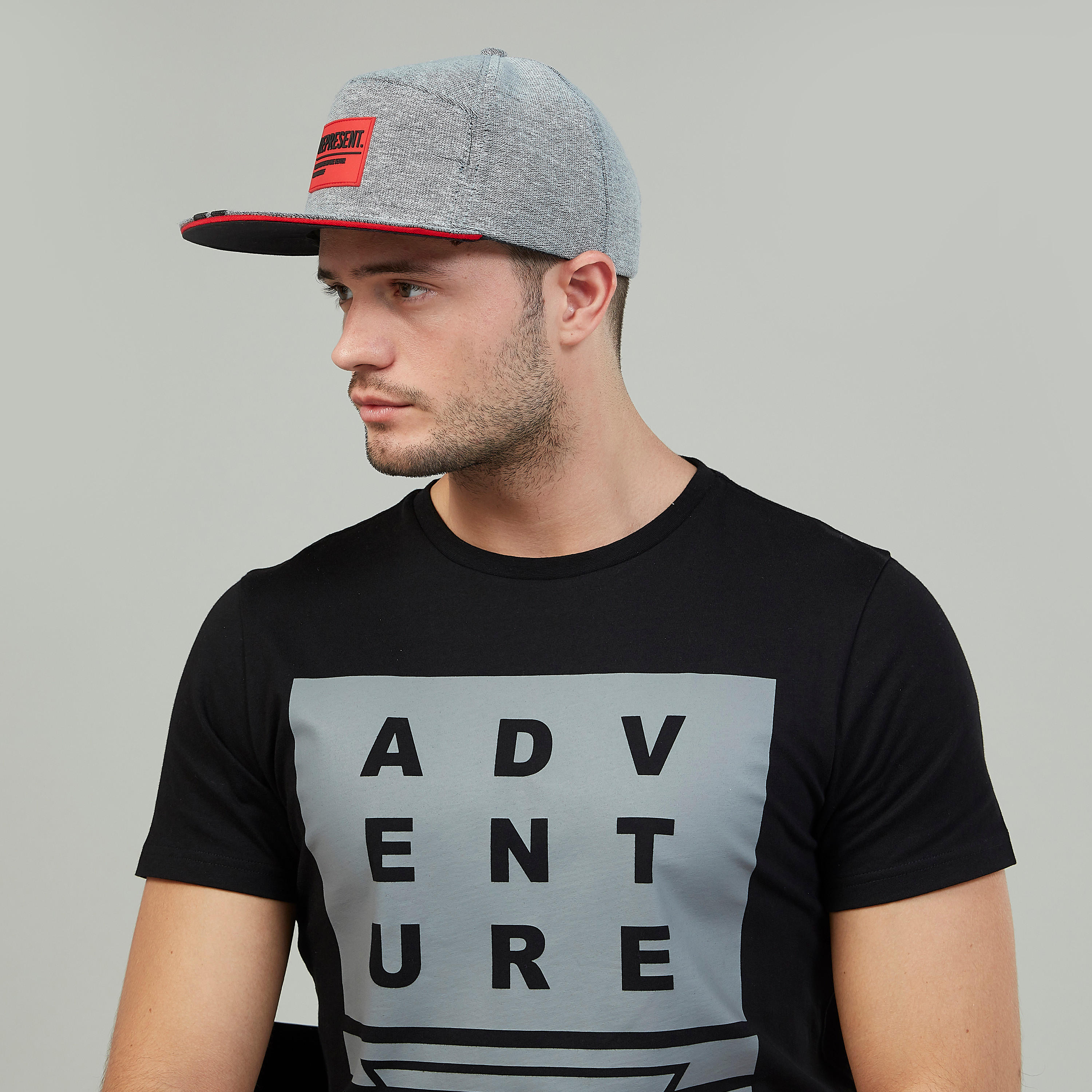 قبعة بارزة الملمس بزر للإغلاق-men-caps-image-2
