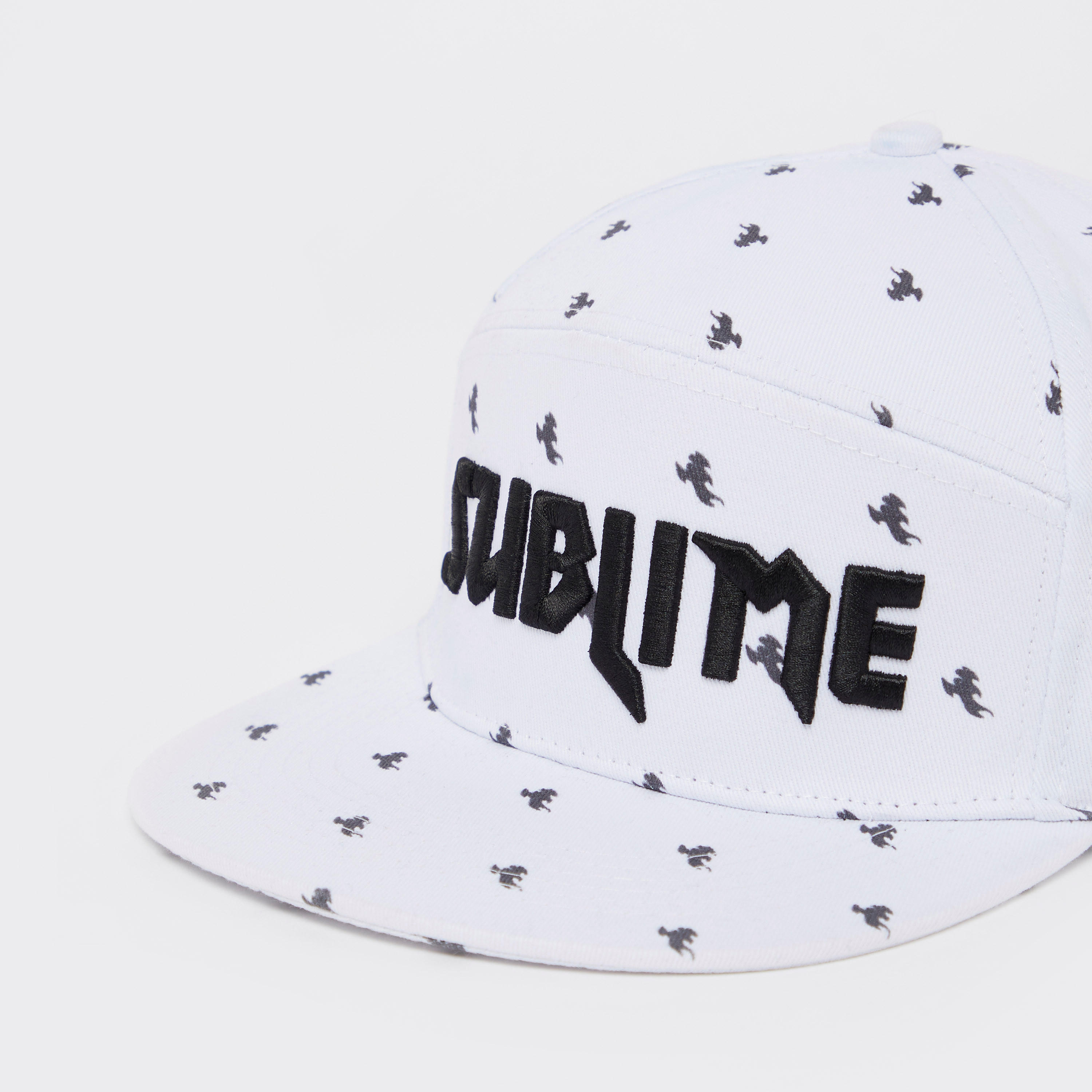 قبعة كاب بزر كباس للإغلاق وطبعات-men-caps-image-1