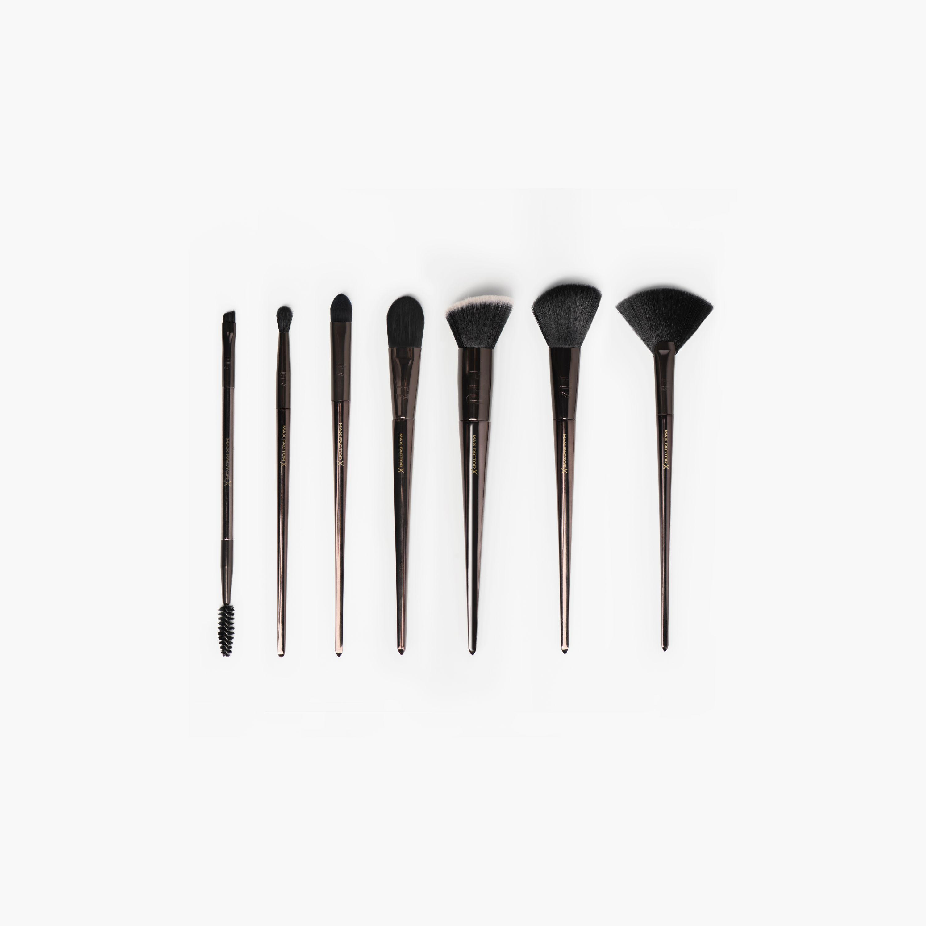 Max Factor Fan Brush-beautyandpersonalcare-makeup-brushesandaccessories-brushes-image-6
