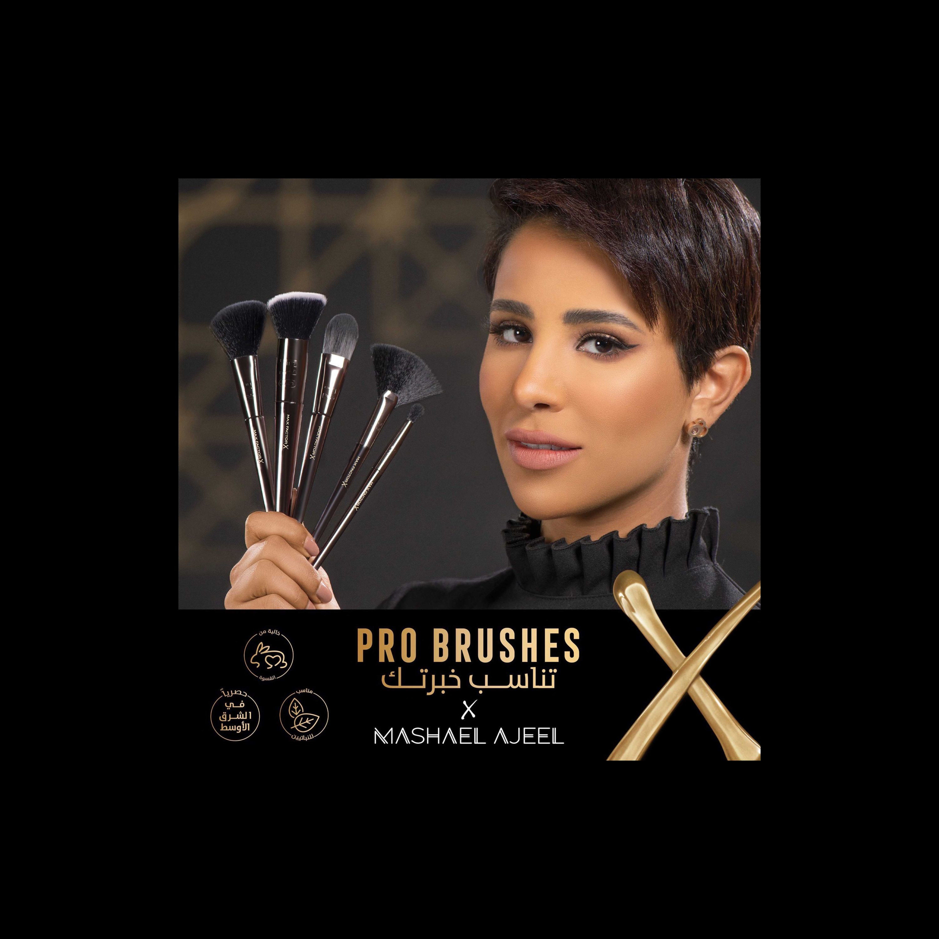 فرشاة حواجب بزاوية من ماكس فاكتور-beautyandpersonalcare-makeup-brushesandaccessories-brushes-image-5