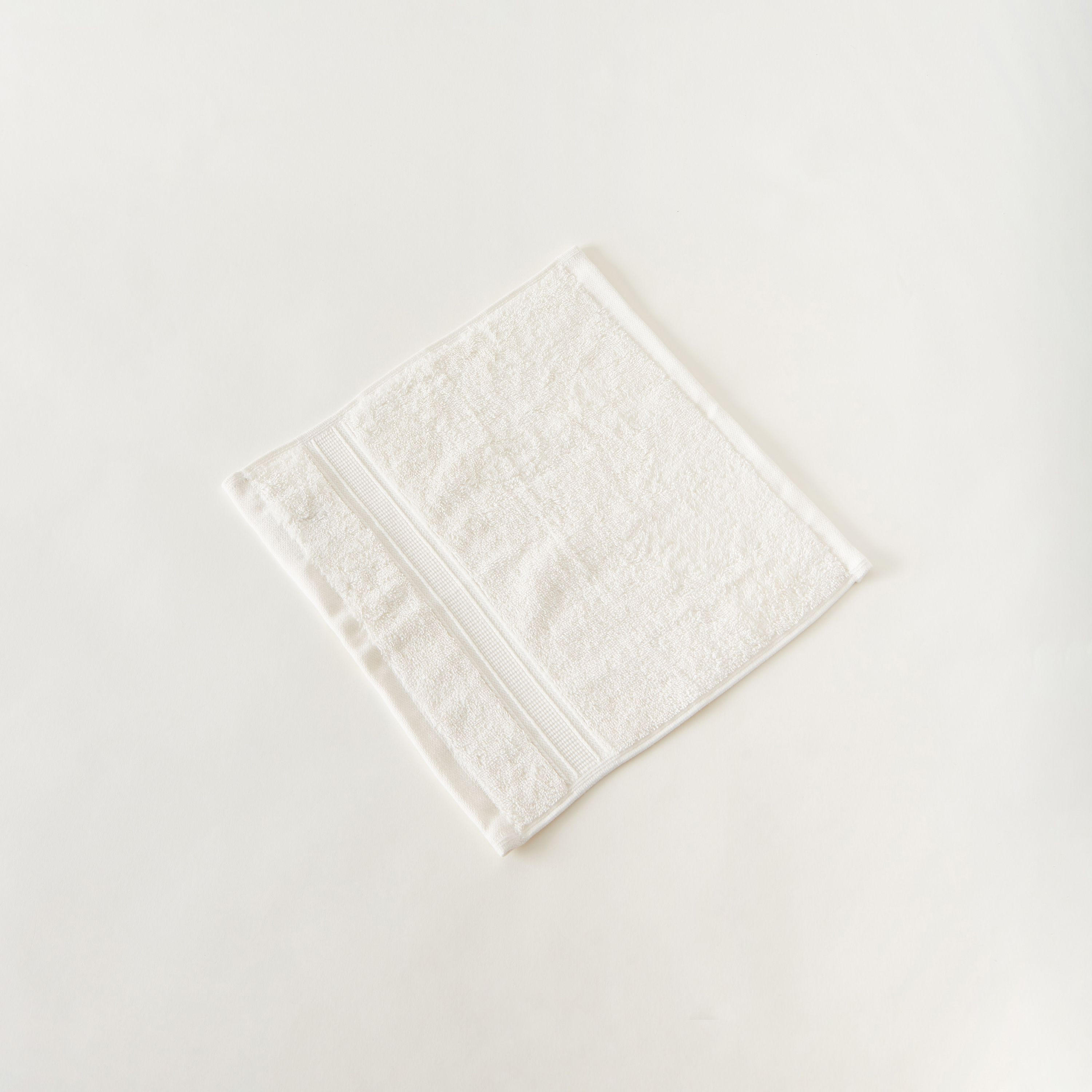 طقم مناشف وجه بارزة الملمس 4 قطع من القطن المصري - 30x30 سم -household-bathandlaundry-bathlinen-towels-image-3