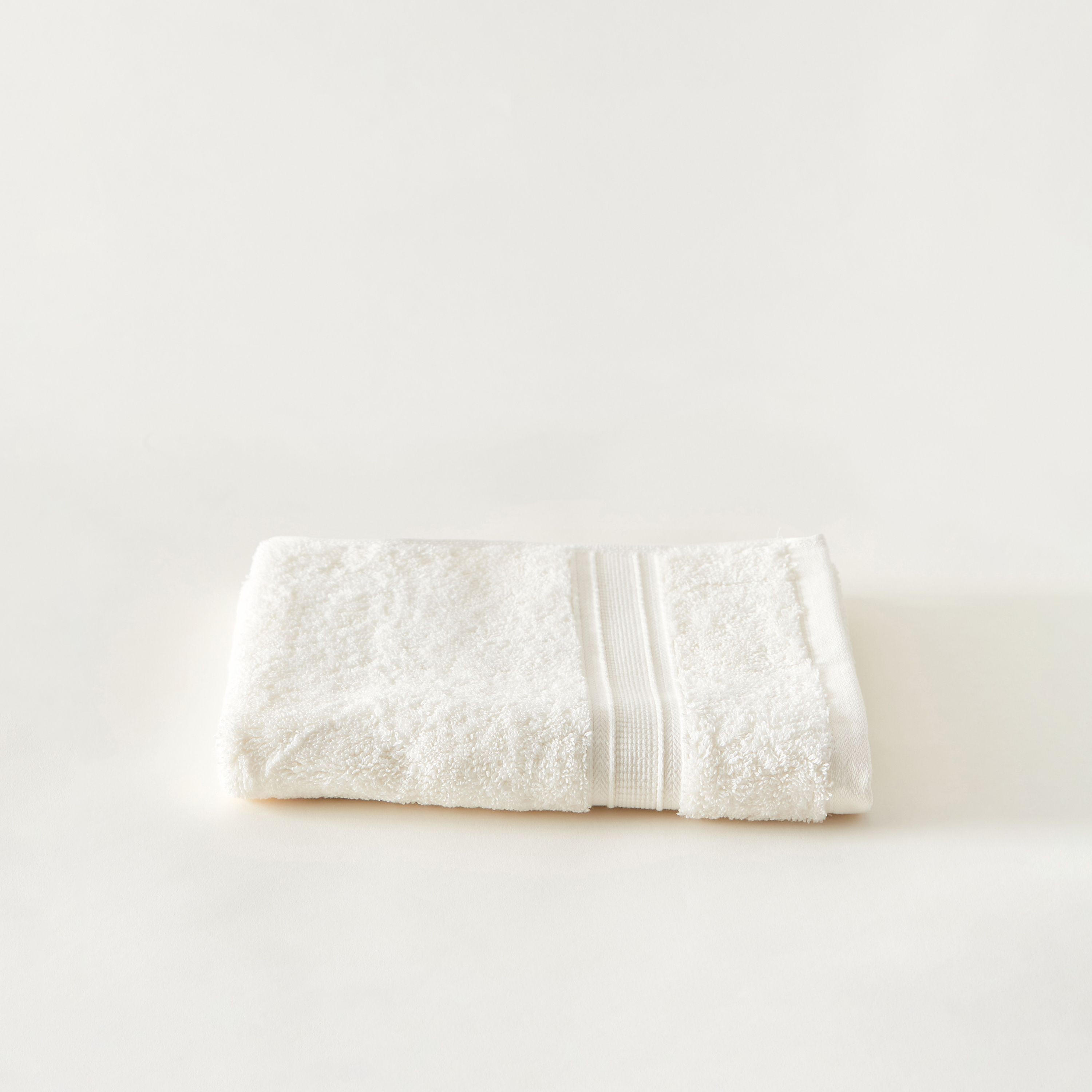 Egyptian Textured Hand Towel - 70x40 cms-household-bathandlaundry-bathlinen-towels-image-1