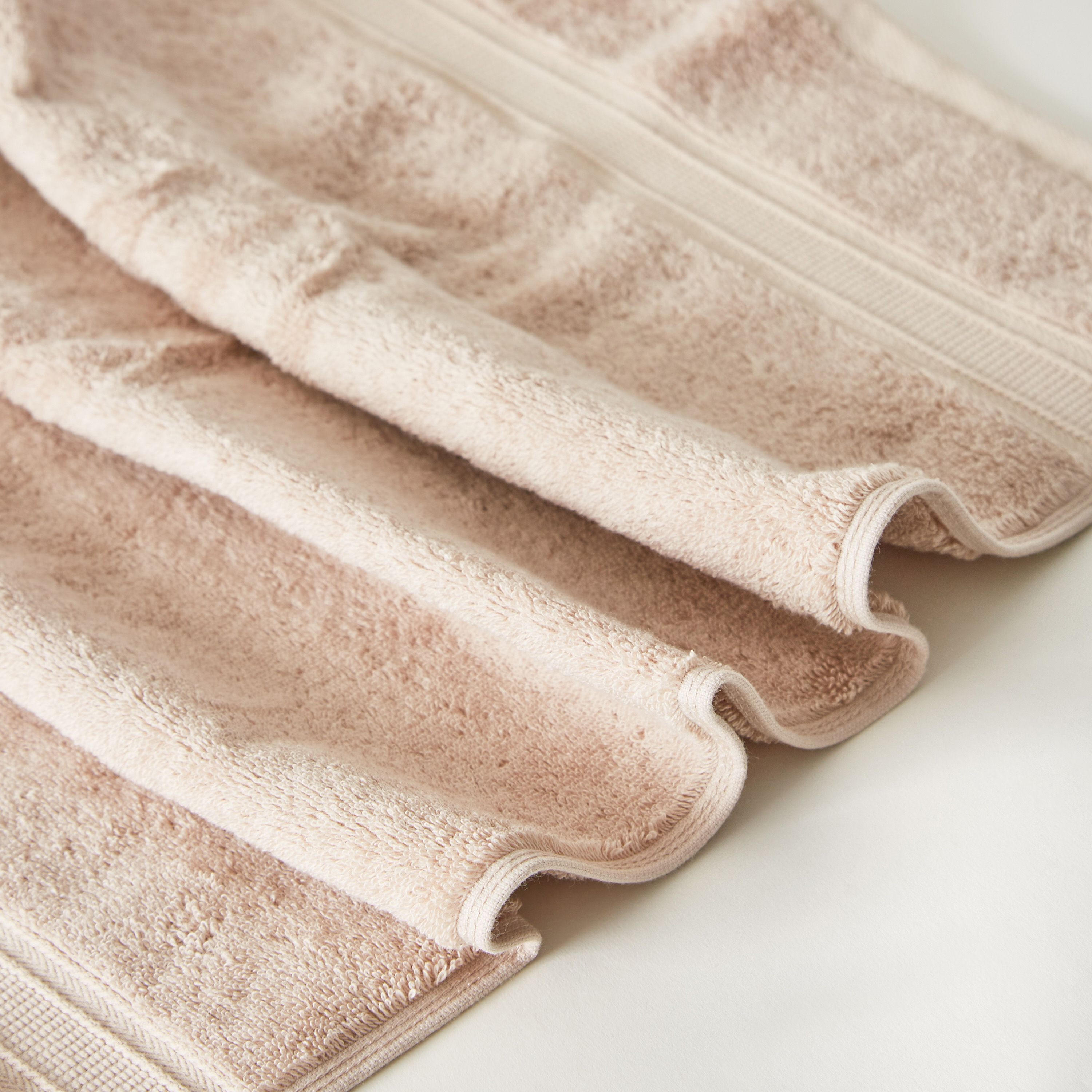منشفة يد من القطن المصري - 70x40 سم -household-bathandlaundry-bathlinen-towels-image-4