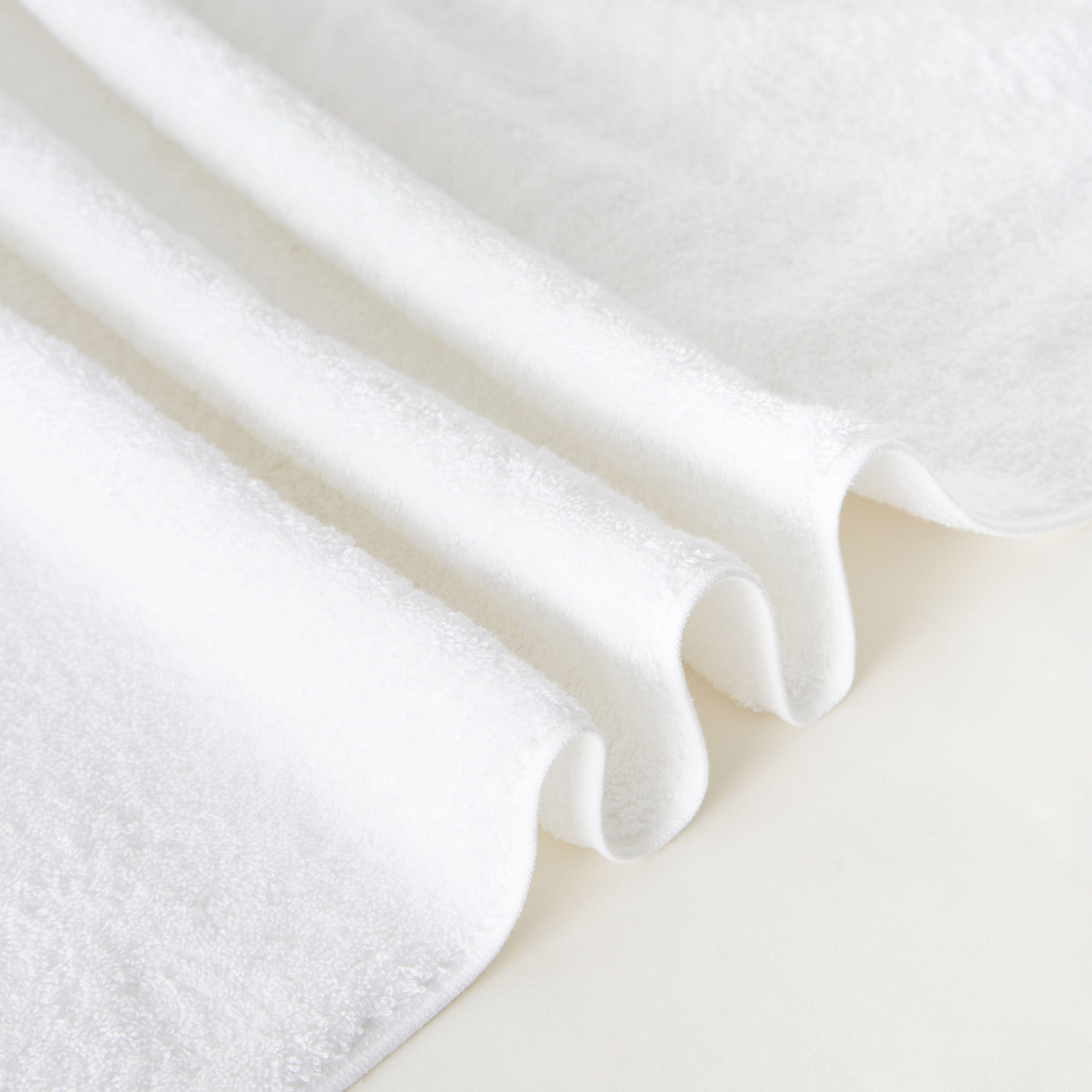 Egyptian Bath Towel - 140x70 cms-household-bathandlaundry-bathlinen-towels-image-4