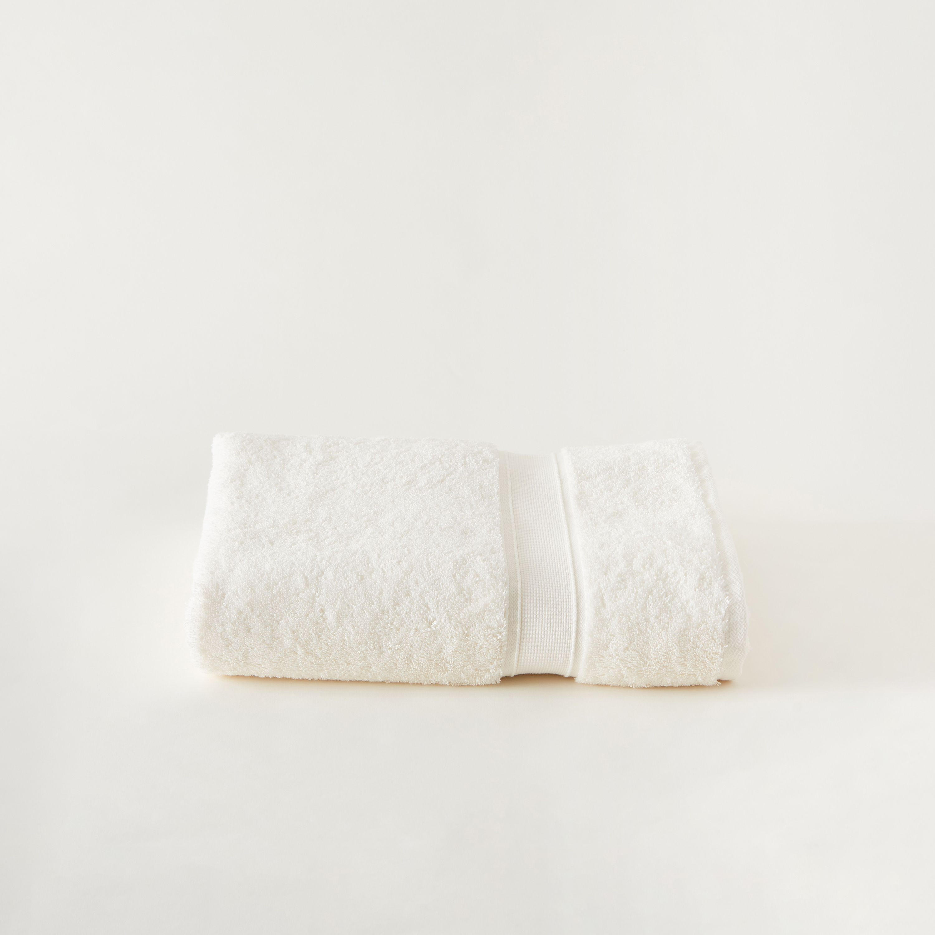 منشفة حمام كبيرة من القطن المصري - 150x90 سم-household-bathandlaundry-bathlinen-towels-image-1
