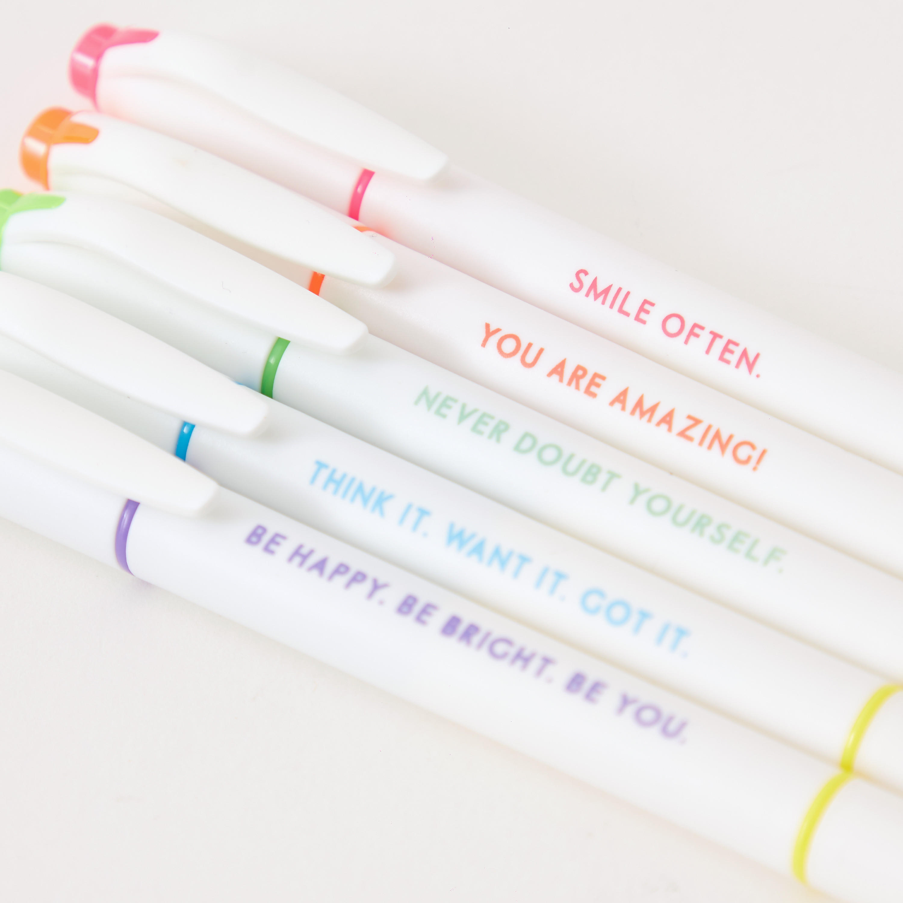 GLOO 5-Piece Highlighter Set-school-stationery-pensandpencils-image-3