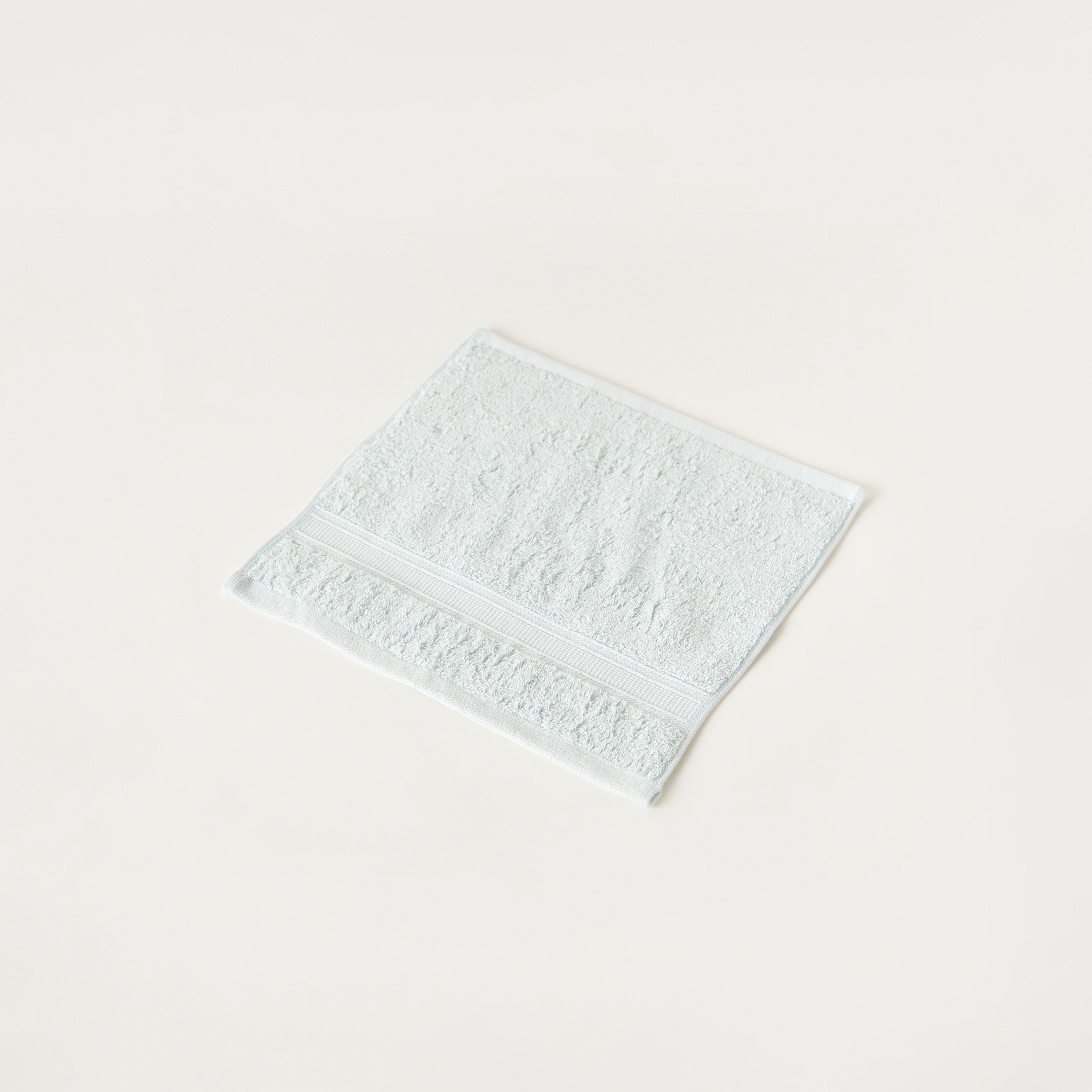Egyptian Textured 4-Piece Face Towel Set - 30x30 cms-household-bathandlaundry-bathlinen-towels-image-3