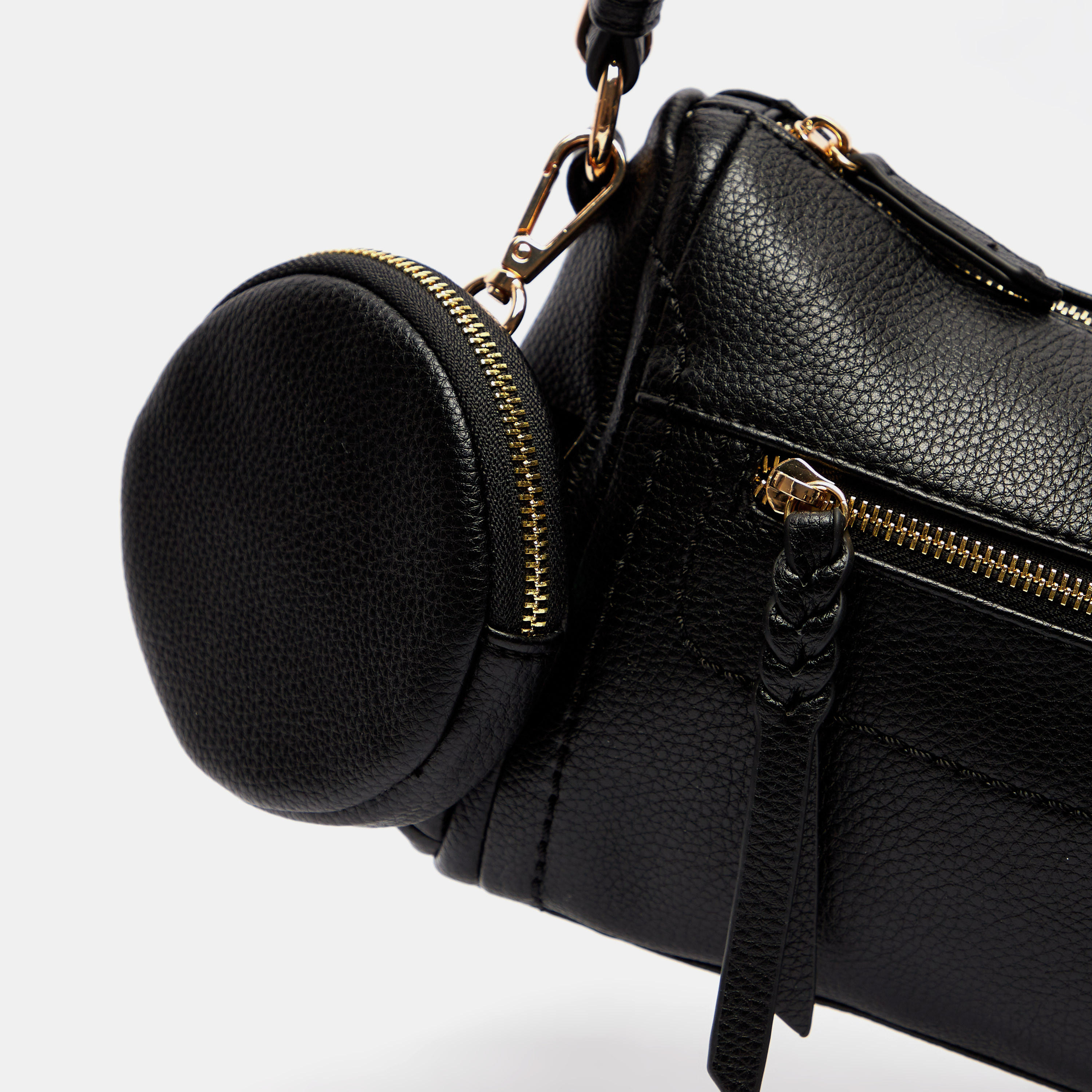 شنطة كروس بودي سادة بحزام قابل للتعديل مع شنطة صغيرة من سيليست-women-bagsandwallets-handbags-image-3