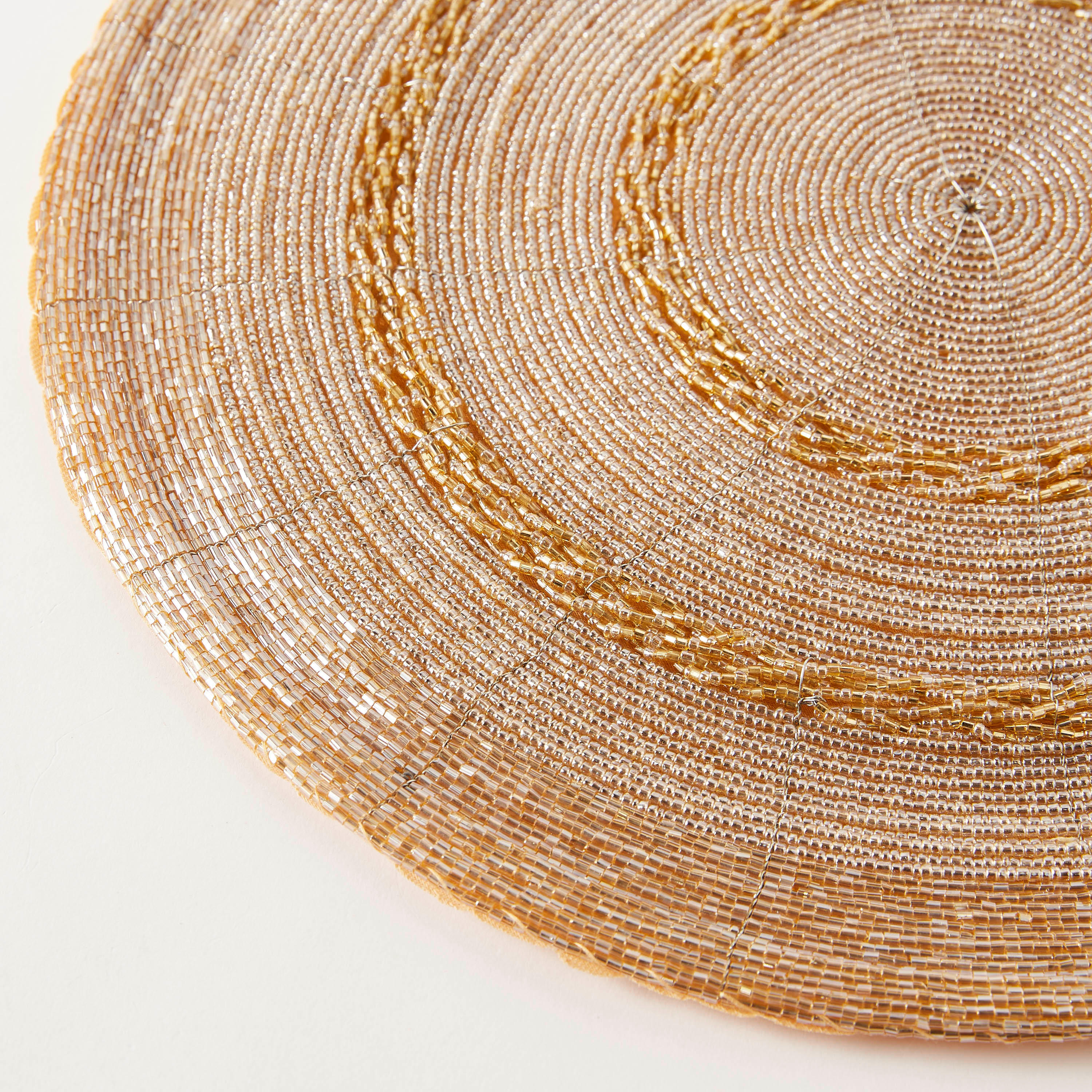 لبادة صحون مزيّنة بالخرز - 35سم-household-dining-tablelinen-placemats-image-3