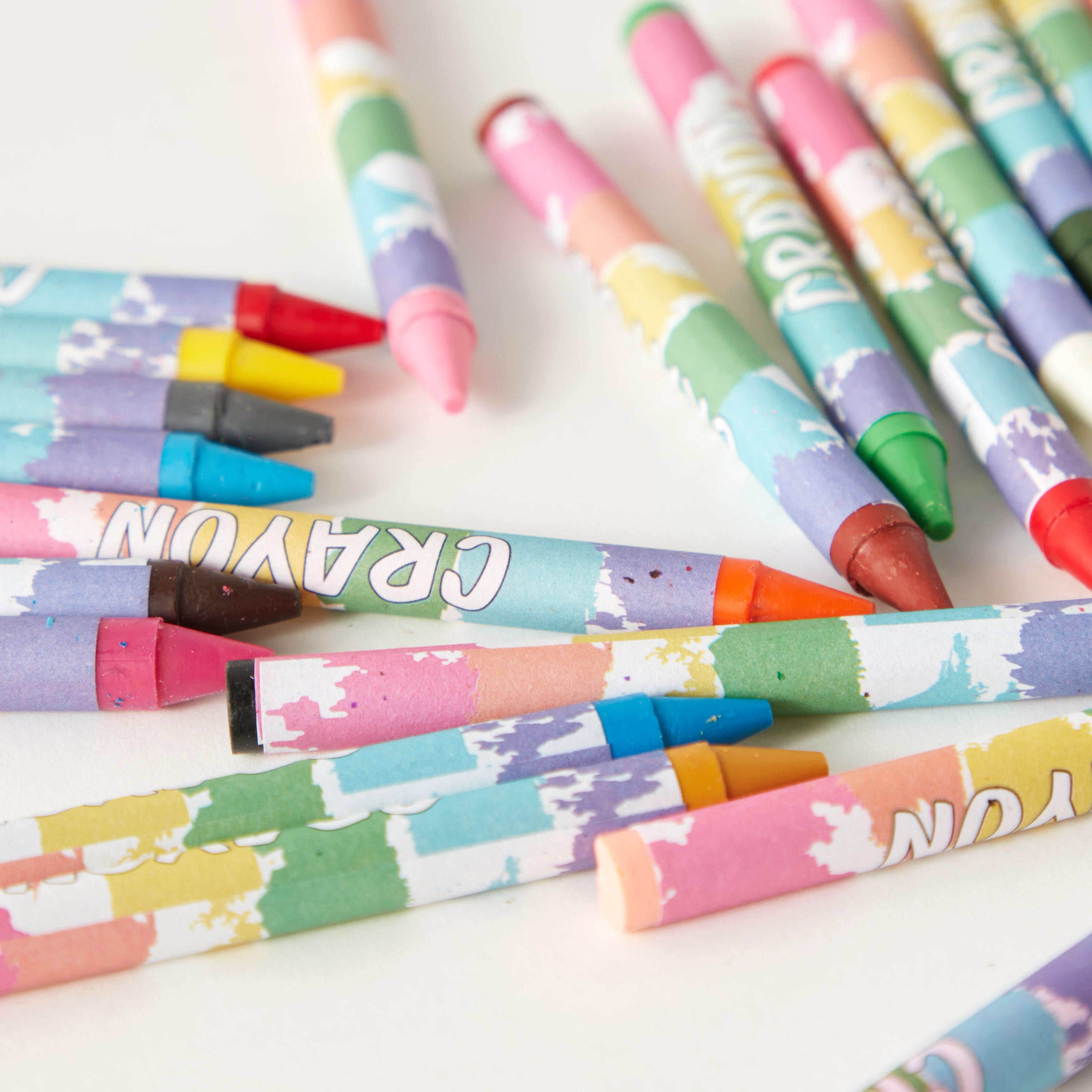 Gloo 24-Piece Crayon Set - 10x9 cms-school-stationery-sets-image-3
