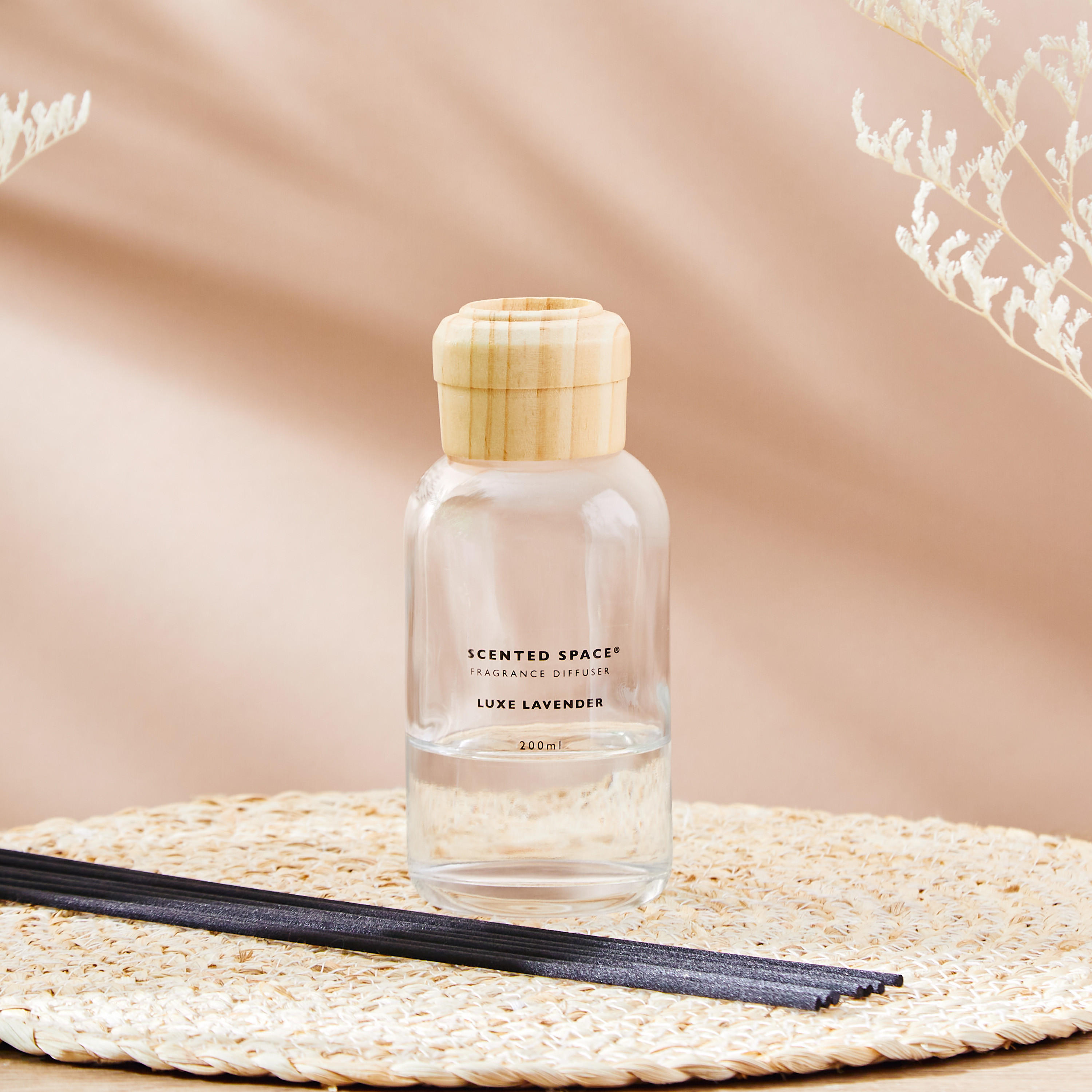 موزّع عطور بأعواد خشبية لوكس لافندر من سينتد سبيس - 200 مل-household-homefragrance-reeddiffusers-image-2