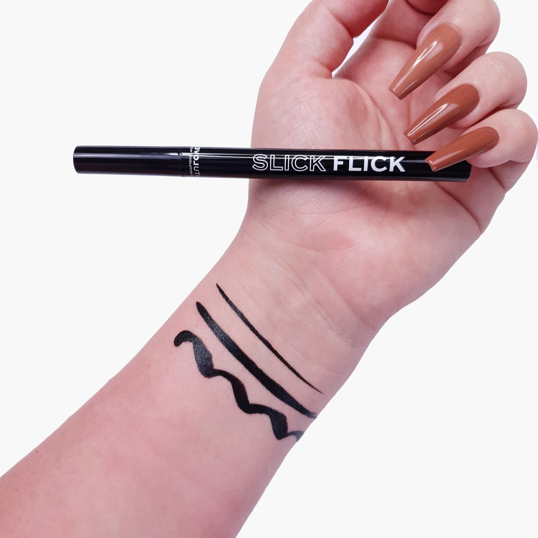 محدد العيون سليك فليك من ريفولوشن ريلوف-beautyandpersonalcare-makeup-eyes-eyeliners-image-4