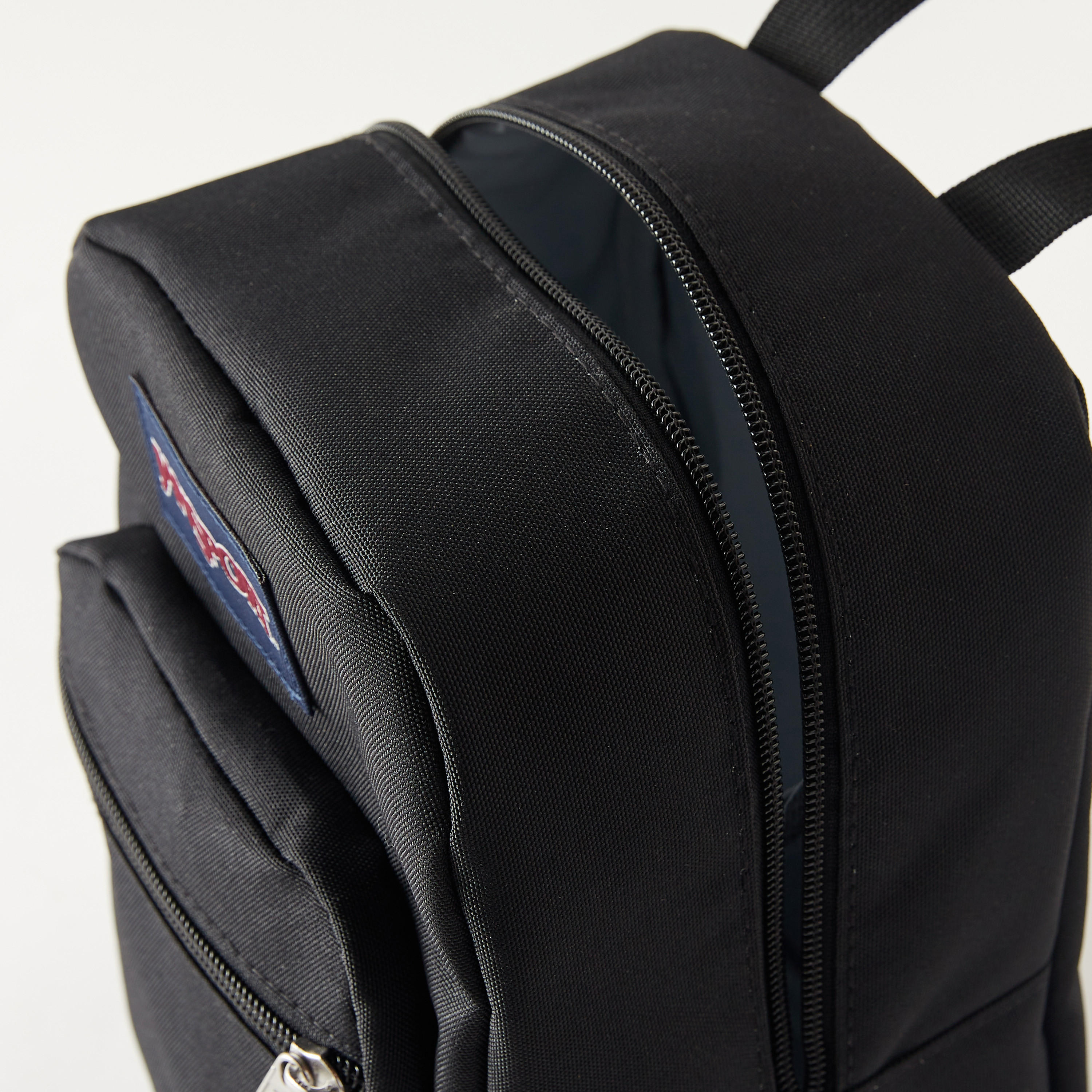 Jansport Solid Lunch Bag with Zipper Closure - Lifetime Warranty-school-lunchessentials-lunchbags-image-4