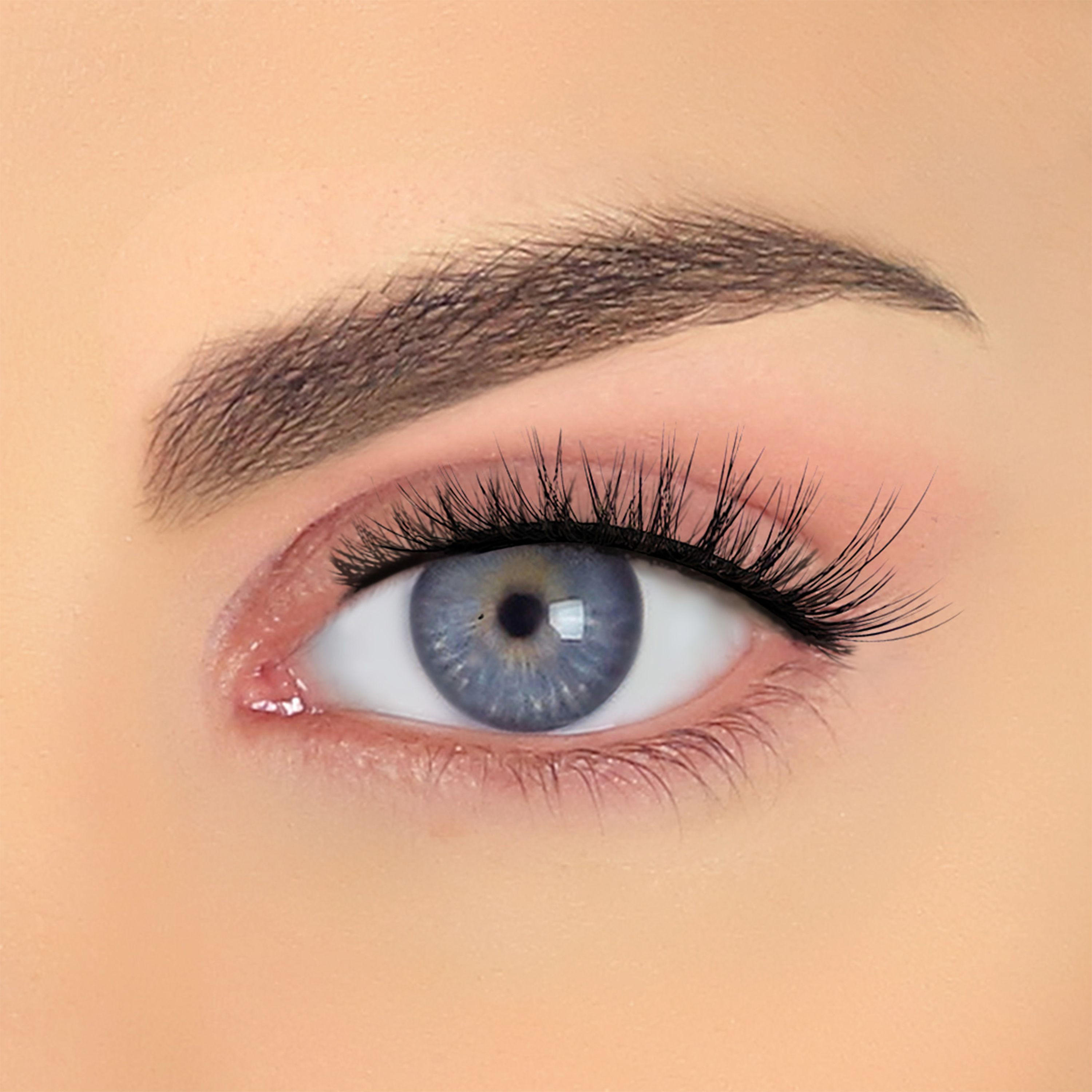 Pinky Goat Sada Pre-Glued and Reusable Lashes-beautyandpersonalcare-makeup-eyes-falselashes-image-2
