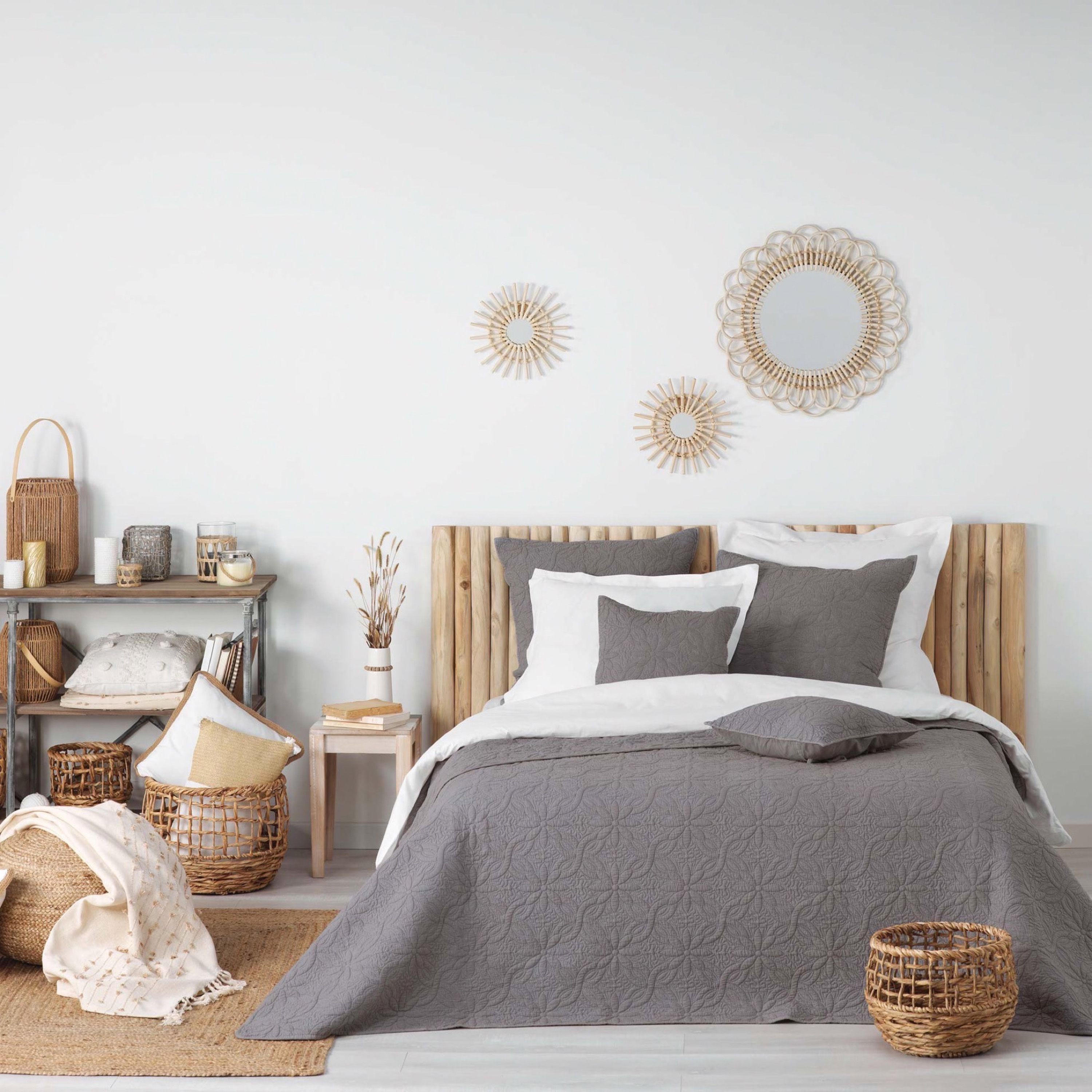 Floral Embroidered King Bedspread - 220x240 cms-household-bedding-comfortersandbedspreads-bedspreads-image-5