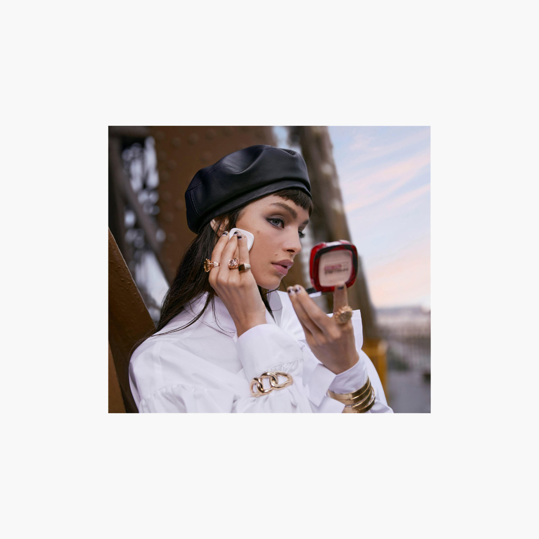 L'Oreal Paris Infaillible 24 H Fresh Wear Foundation in a Powder-beautyandpersonalcare-makeup-face-facepowders-image-7