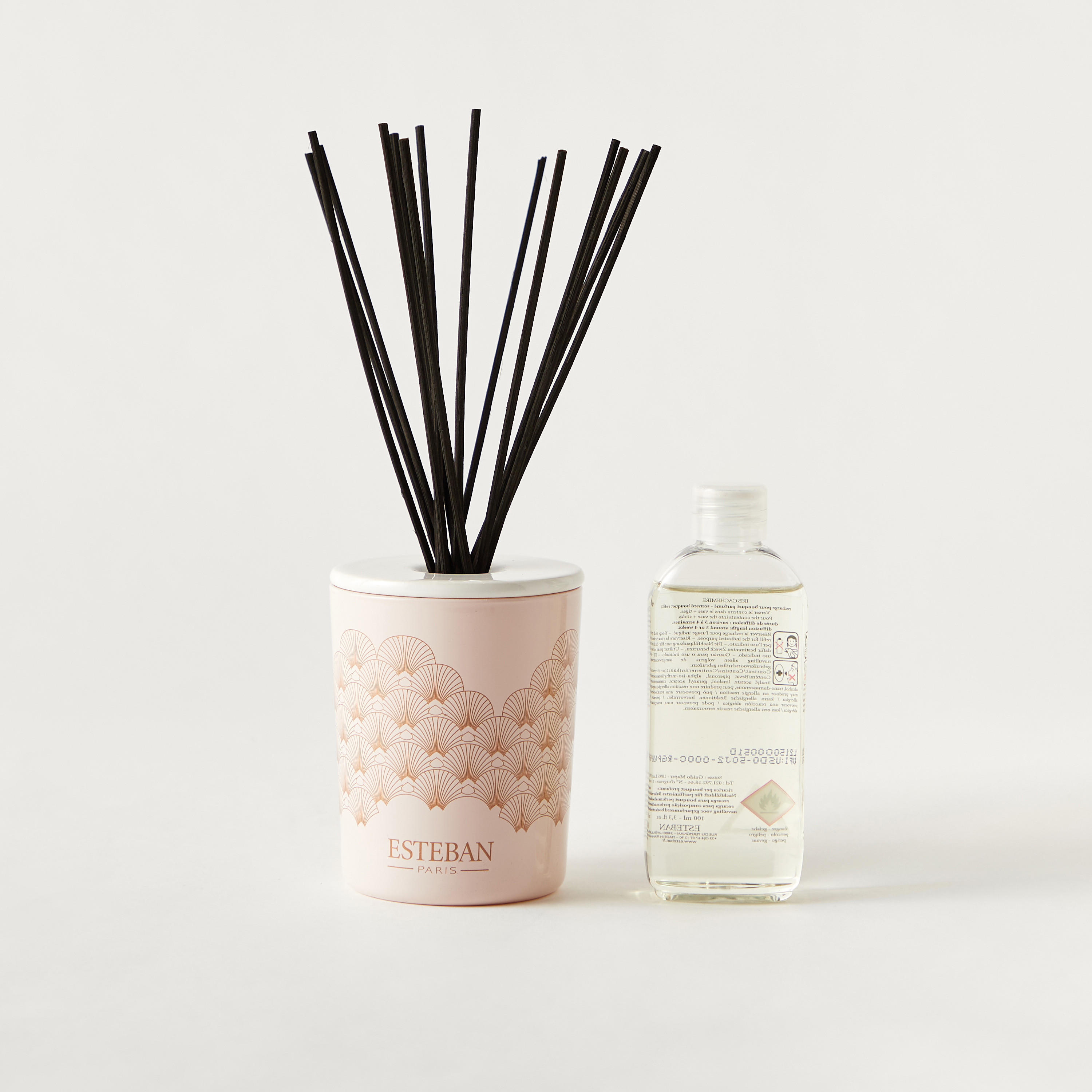 موزع عطور عيدان خشبية 15 قطعة ايريس كاشمير من ايستيبان - 100 مل-household-homefragrance-reeddiffusers-image-1