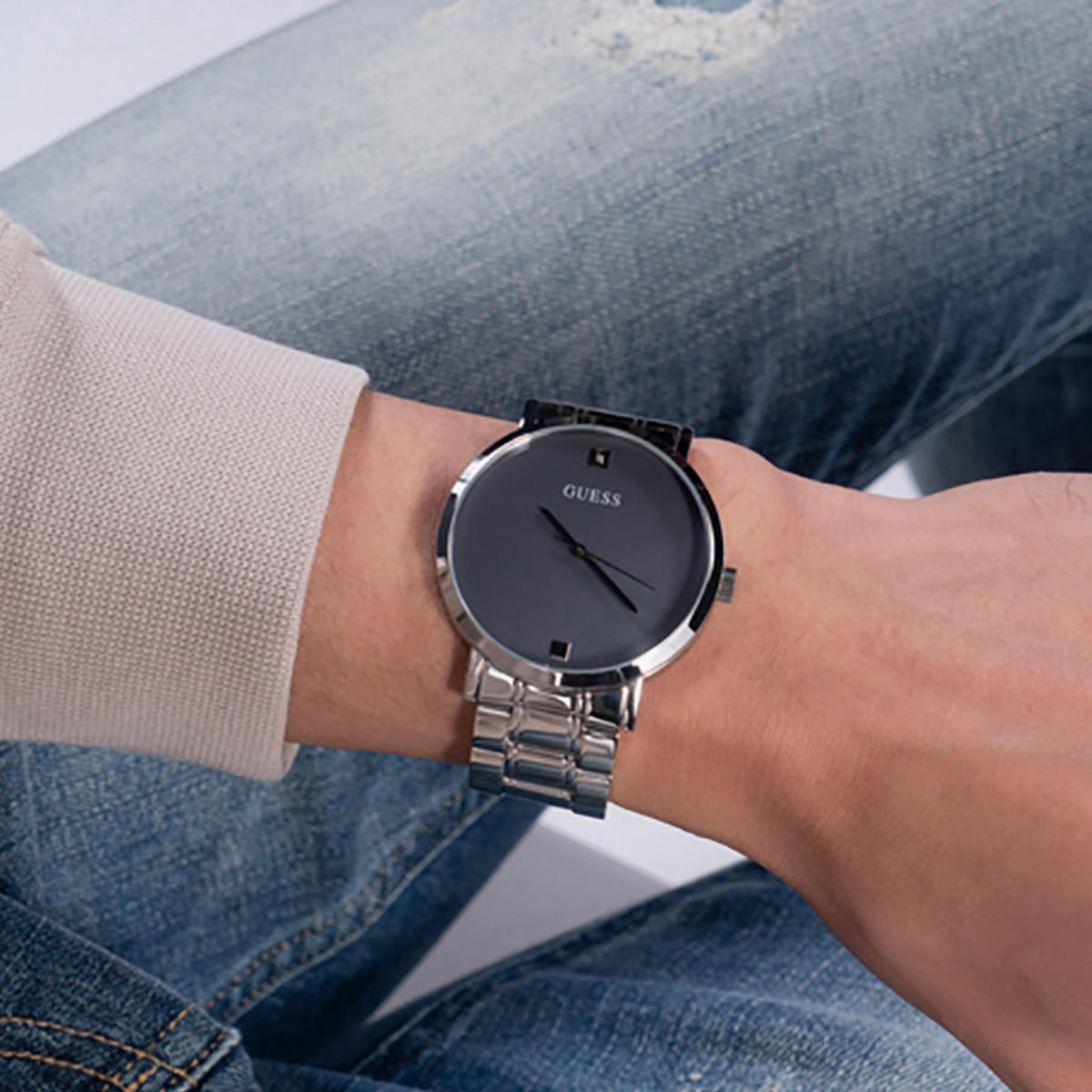 ساعة انالوج من جيس للرجال بسوار فضي مع مينا اسود - W1315G1-men-watchesandjewellery-watches-image-4