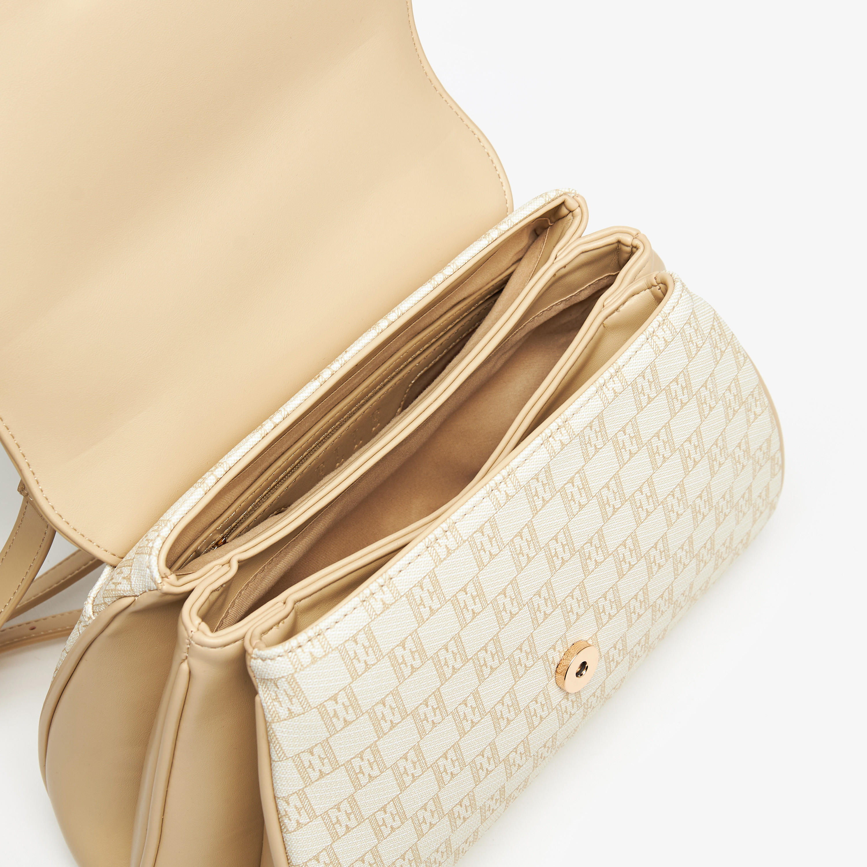 شنطة ساتشيل بطبعات من إيل-women-bagsandwallets-handbags-image-4