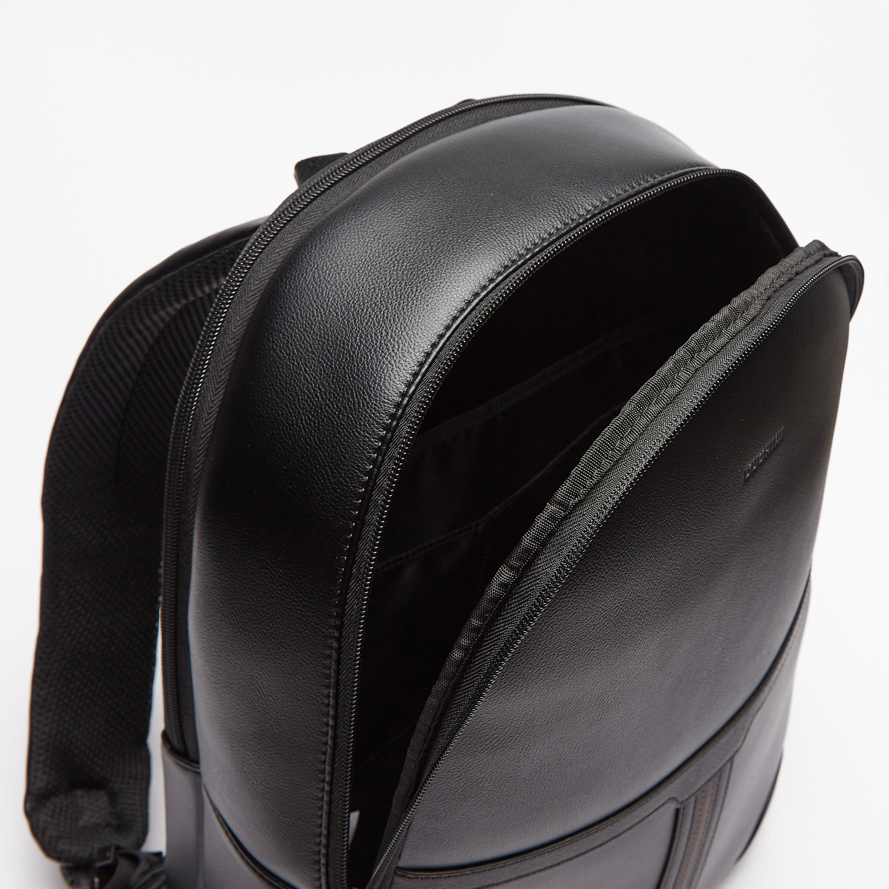 Duchini Solid Backpack with Zip Closure and Adjustable Straps-men-bags-image-4