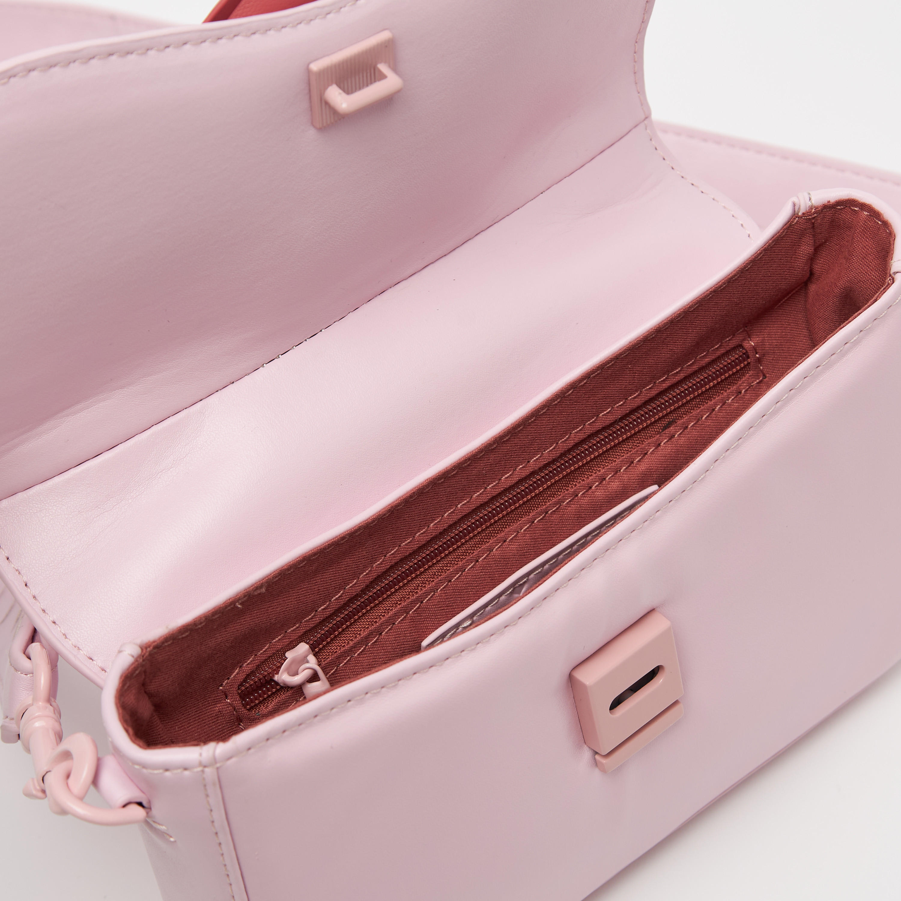 شنطة ساتشيل بزينة قلب وحزام قابل للفصل من ميسي-women-bagsandwallets-handbags-image-7