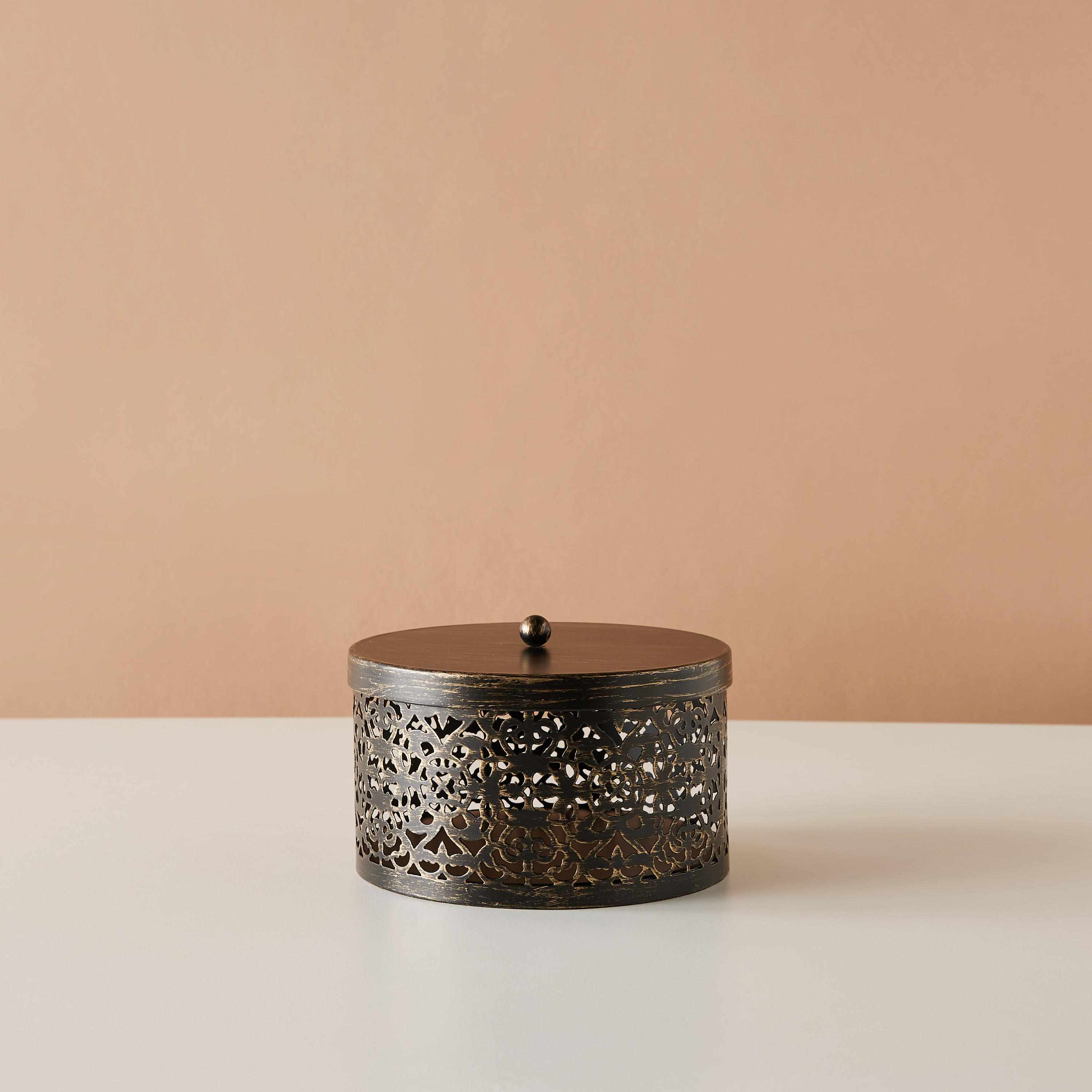 Cutwork Textured Metal Decorative Box with Lid-household-decor-decorativeobjectsandsculptures-image-2