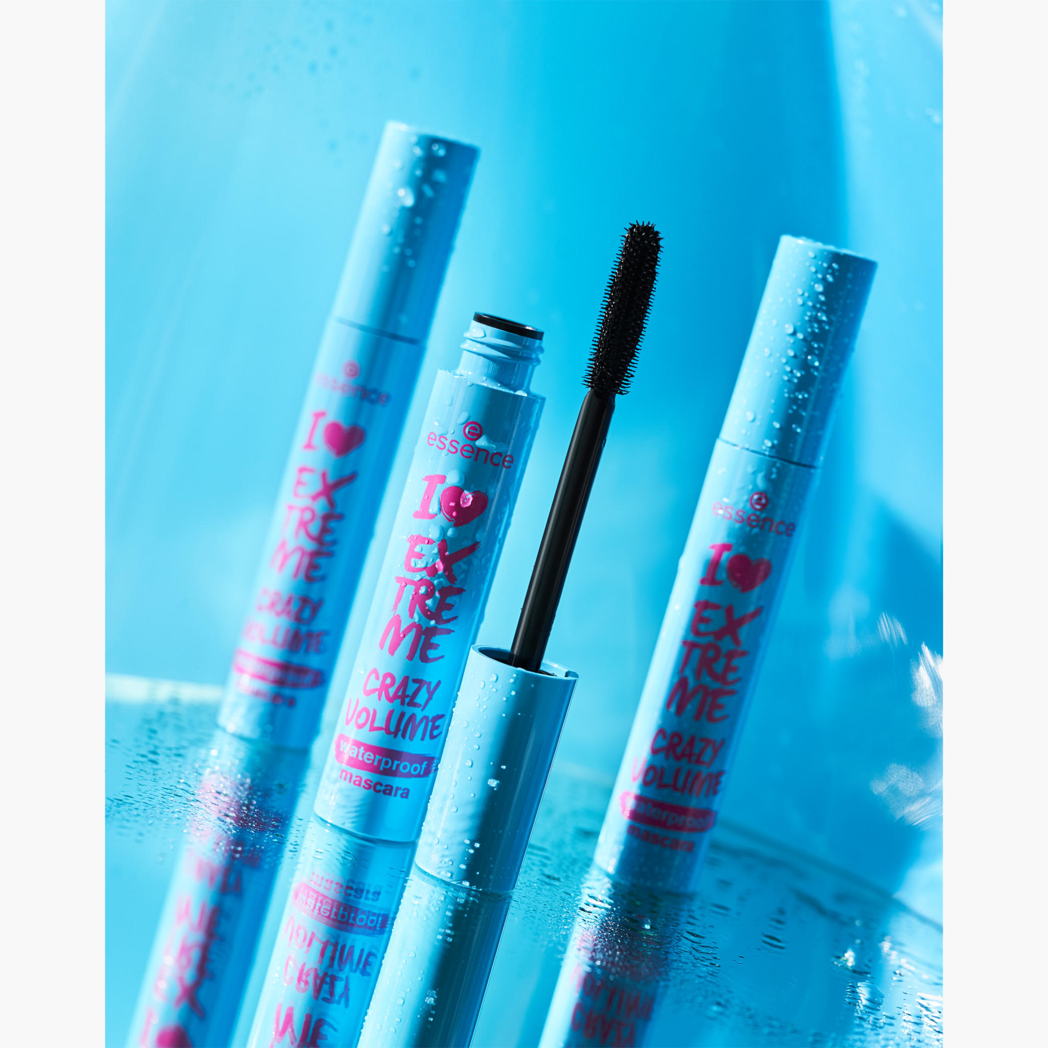 ماسكارا أي لاف اكستريم كريزي فوليوم من إيسنس-beautyandpersonalcare-makeup-eyes-mascaras-image-5